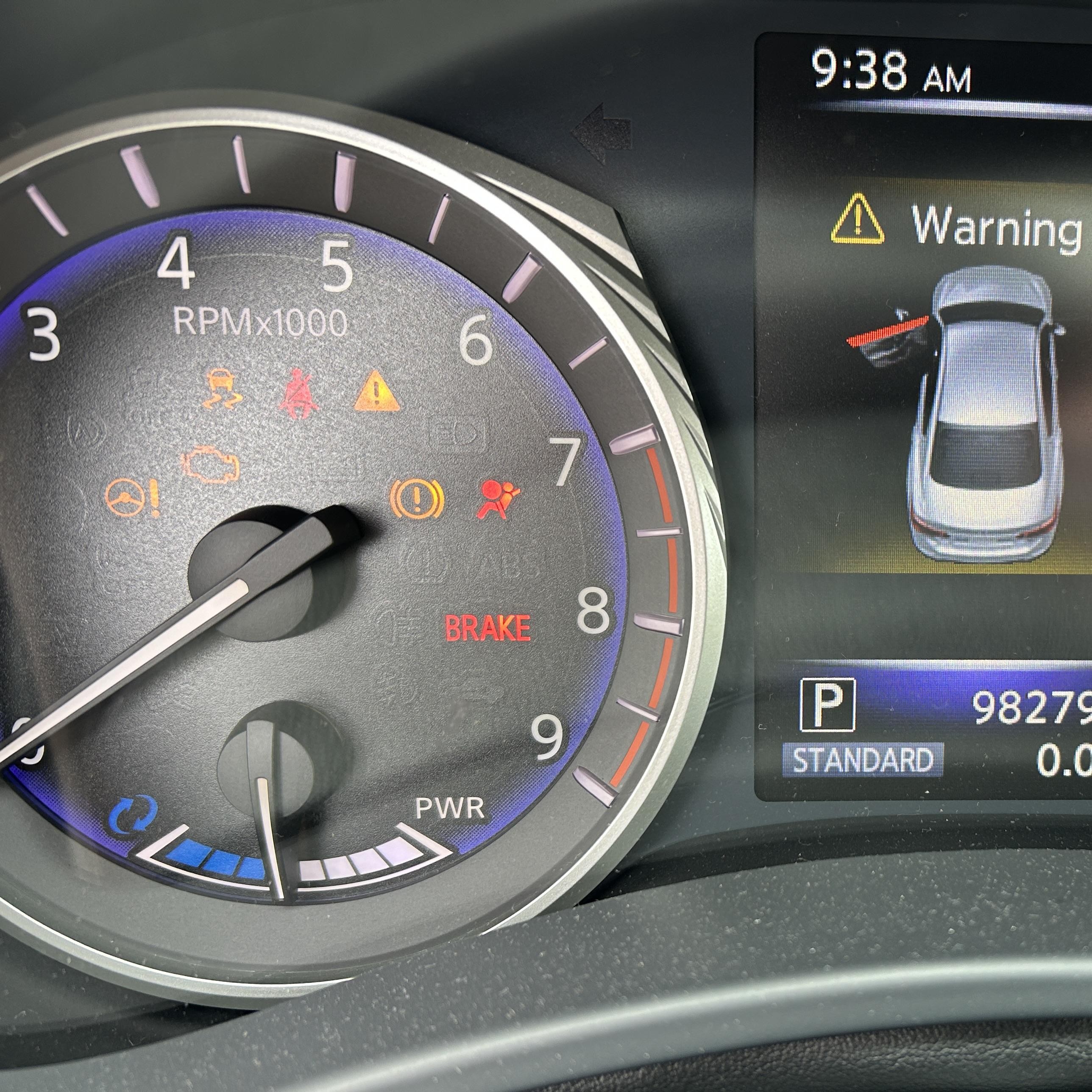 2014 Infiniti Q50 Hybrid Premium vin: JN1AV7AR4EM701185