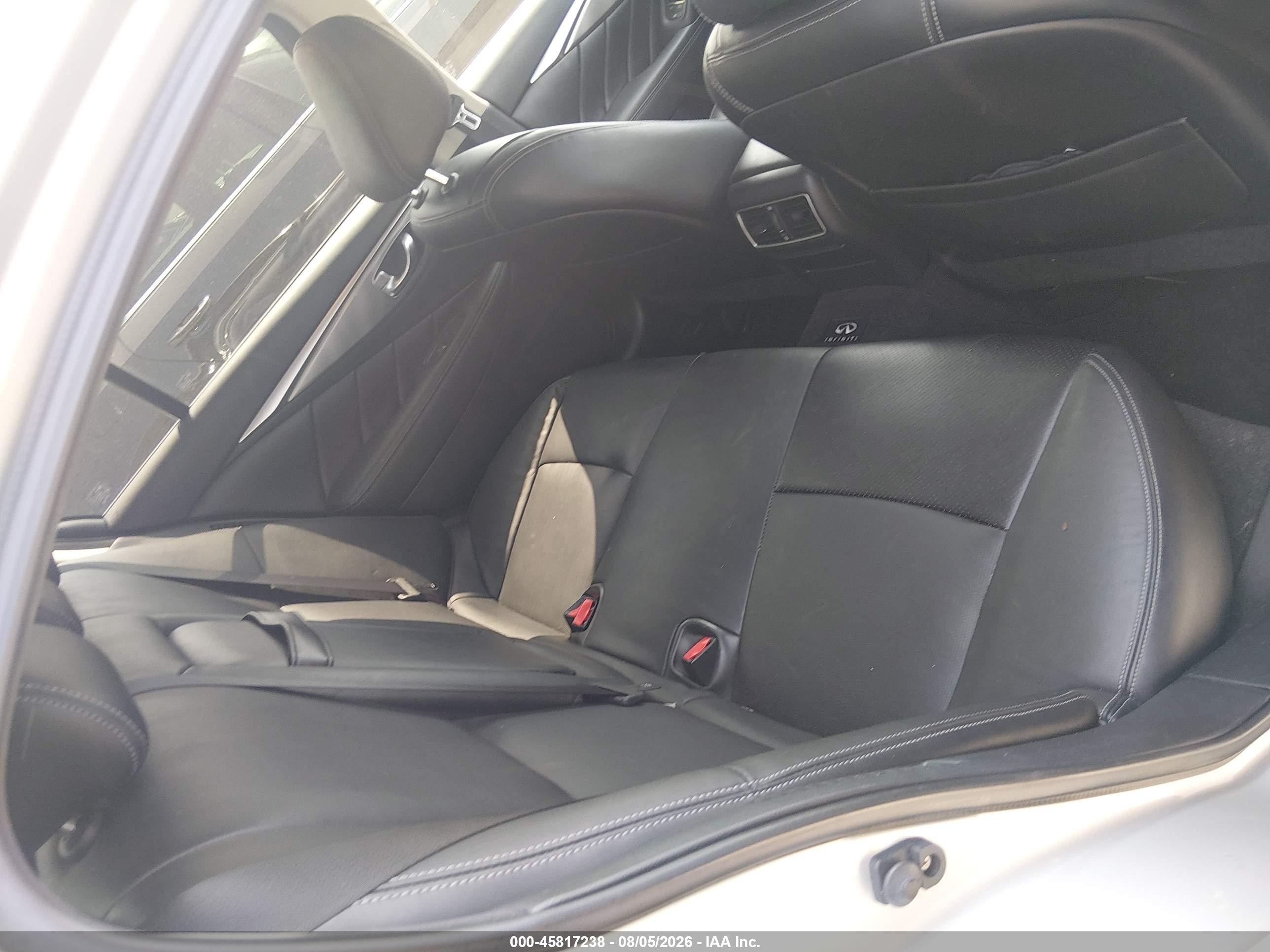 2014 Infiniti Q50 Hybrid Premium Silver vin: JN1AV7AR4EM701266