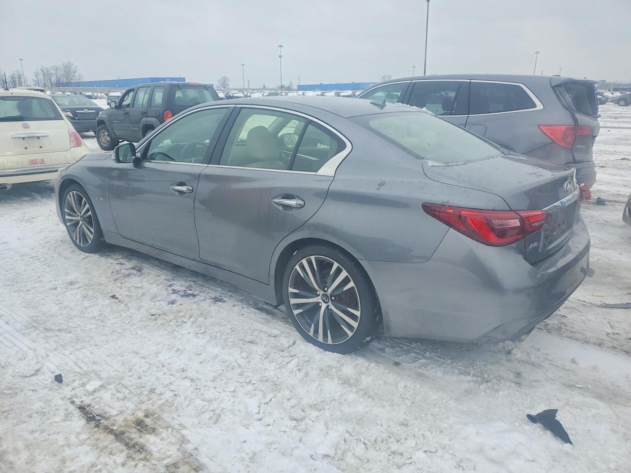 2018 Infiniti Q50 Hybrid Luxe Gray vin: JN1AV7AR4JM540041