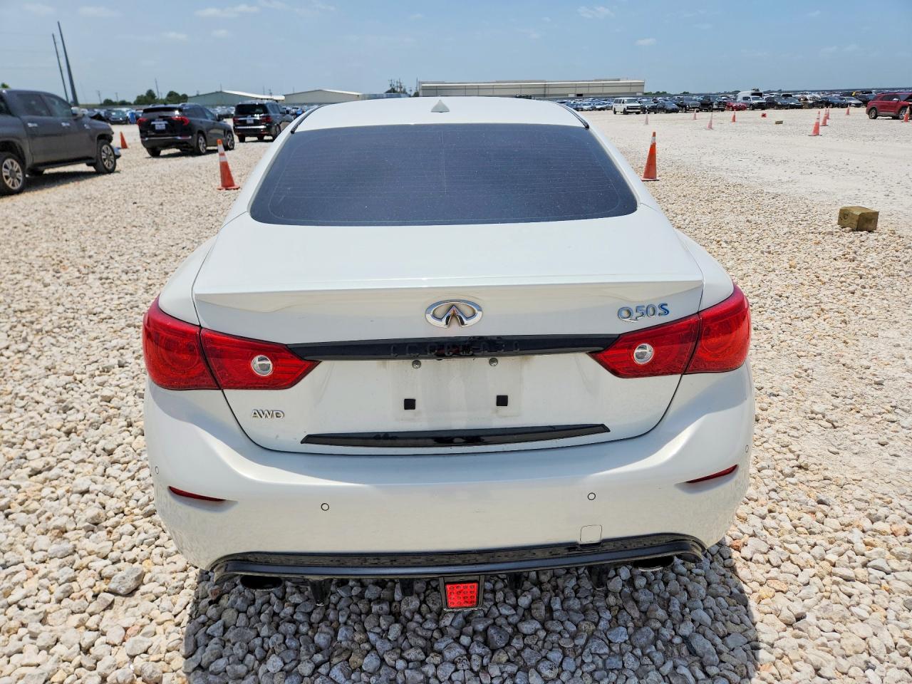 2014 Infiniti Q50 Hybrid Sport White vin: JN1AV7AR6EM702242