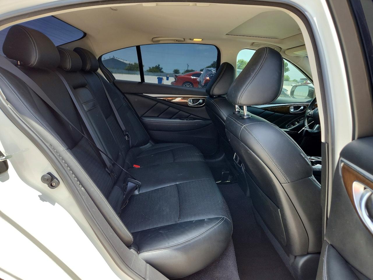 2014 Infiniti Q50 Hybrid Sport White vin: JN1AV7AR6EM702242