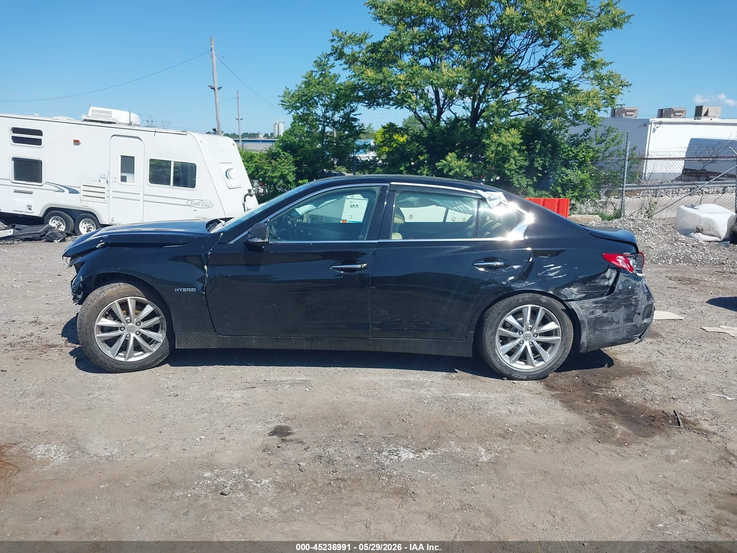 2014 Infiniti Q50 Hybrid Premium Black vin: JN1AV7AR7EM702394