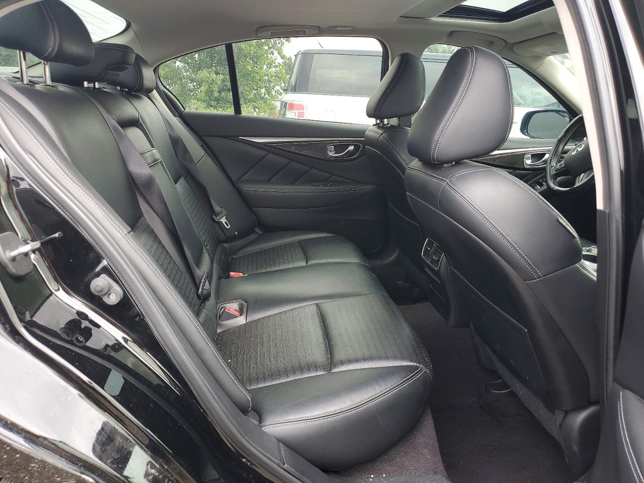 2015 Infiniti Q50 Hybrid Premium Black vin: JN1AV7AR7FM850529