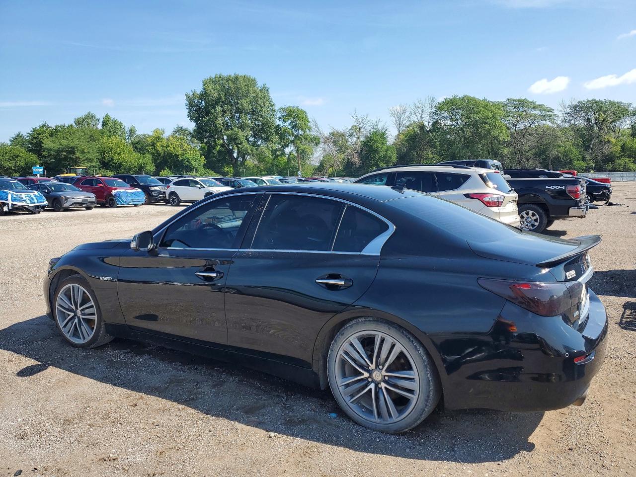 2016 Infiniti Q50 Hybrid Черный vin: JN1AV7AR7GM530161