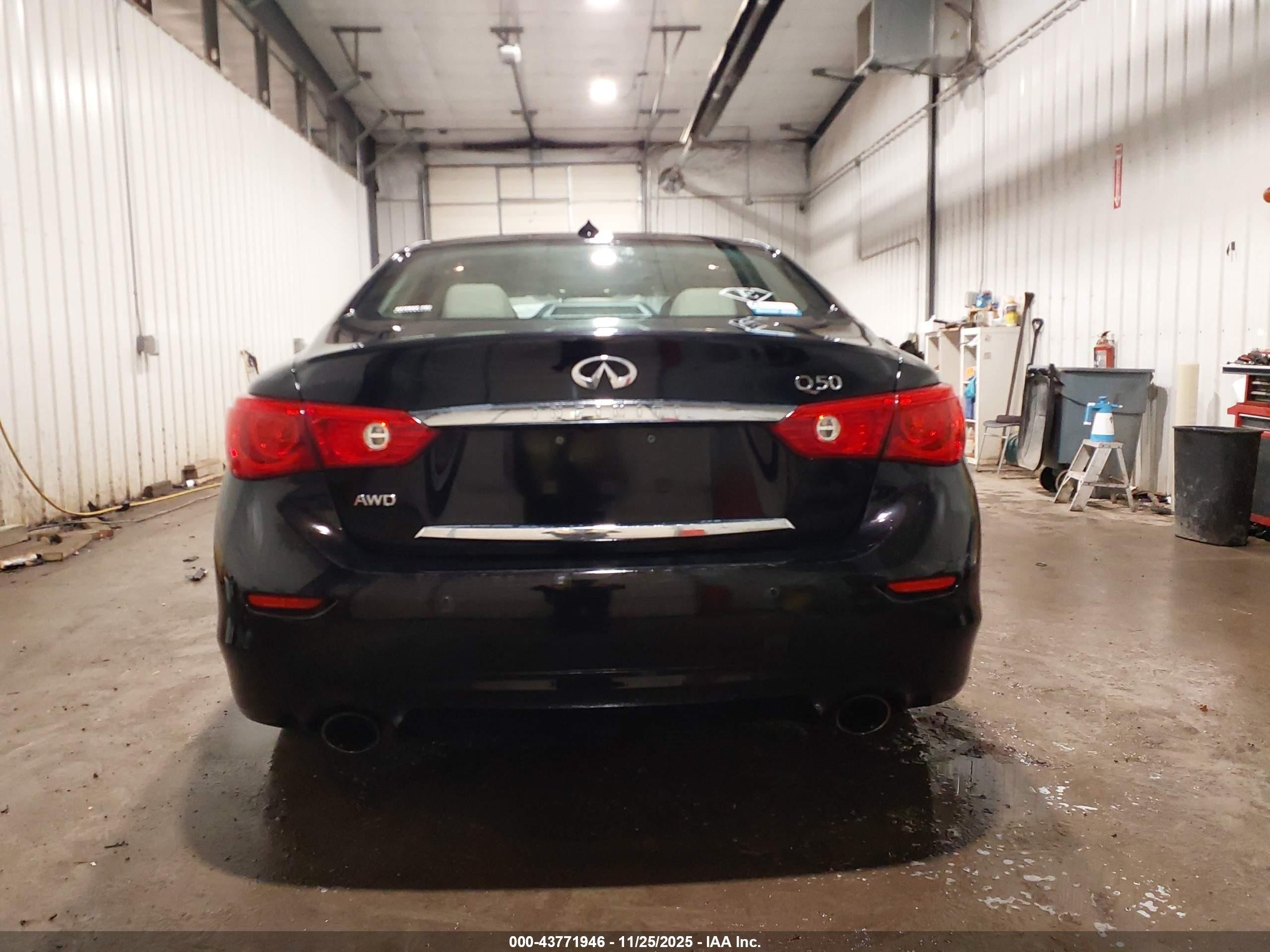 2015 Infiniti Q50 Hybrid Premium Purple vin: JN1AV7AR8FM850104