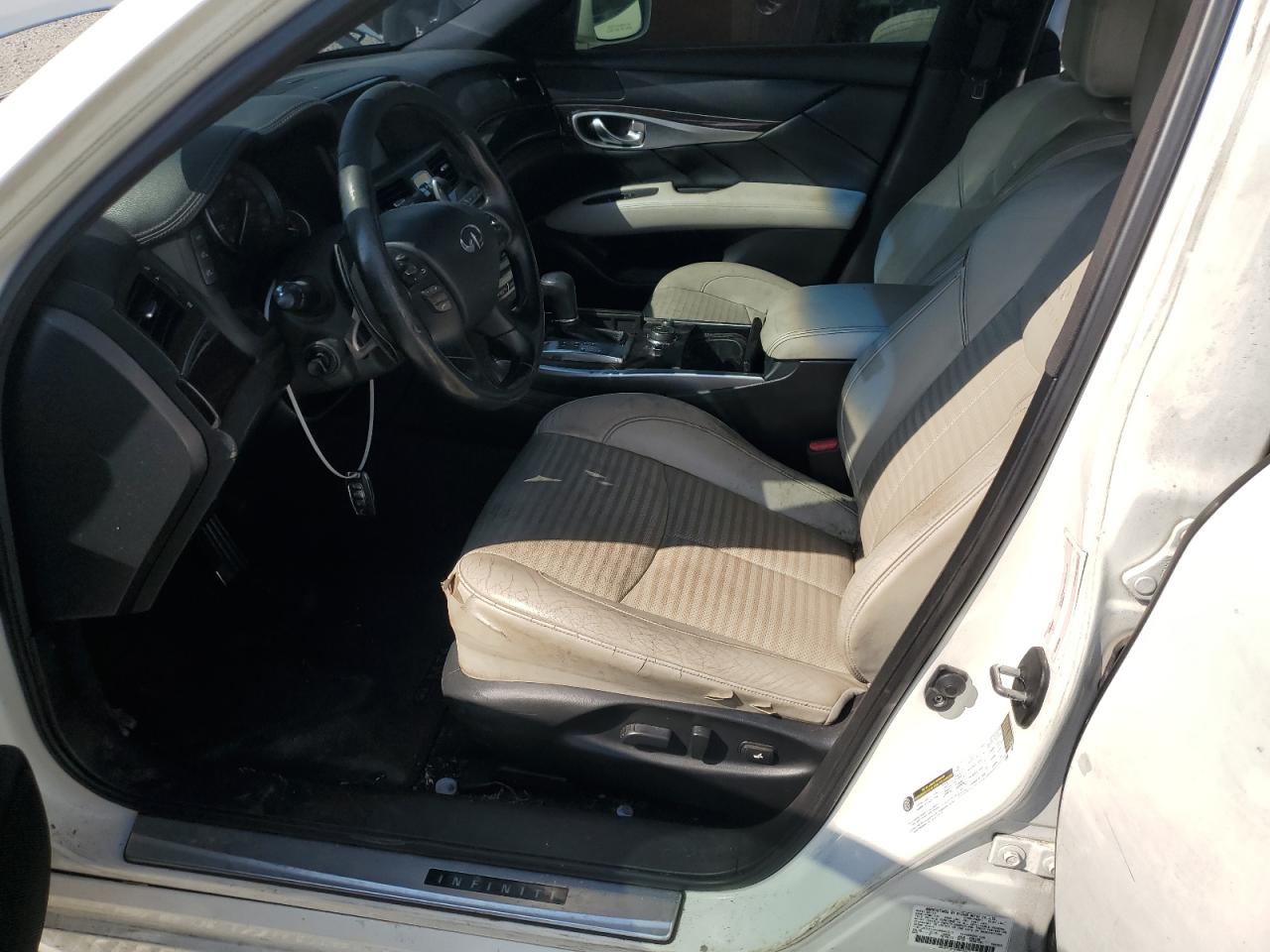2013 Infiniti M56 White vin: JN1AY1AP0DM540013