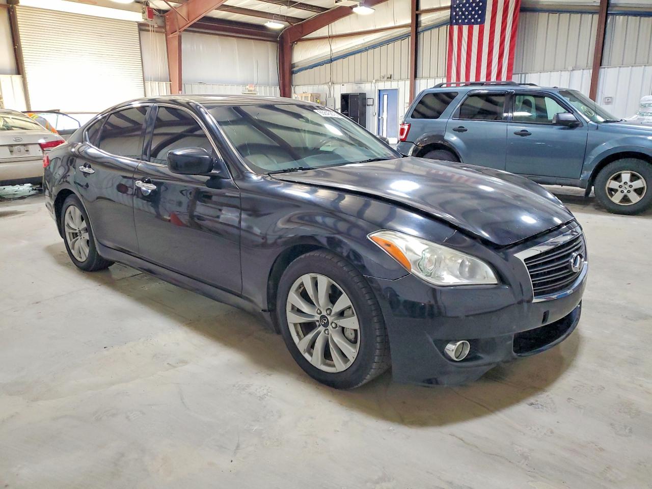 2011 Infiniti M56 Base Black vin: JN1AY1AP2BM520326