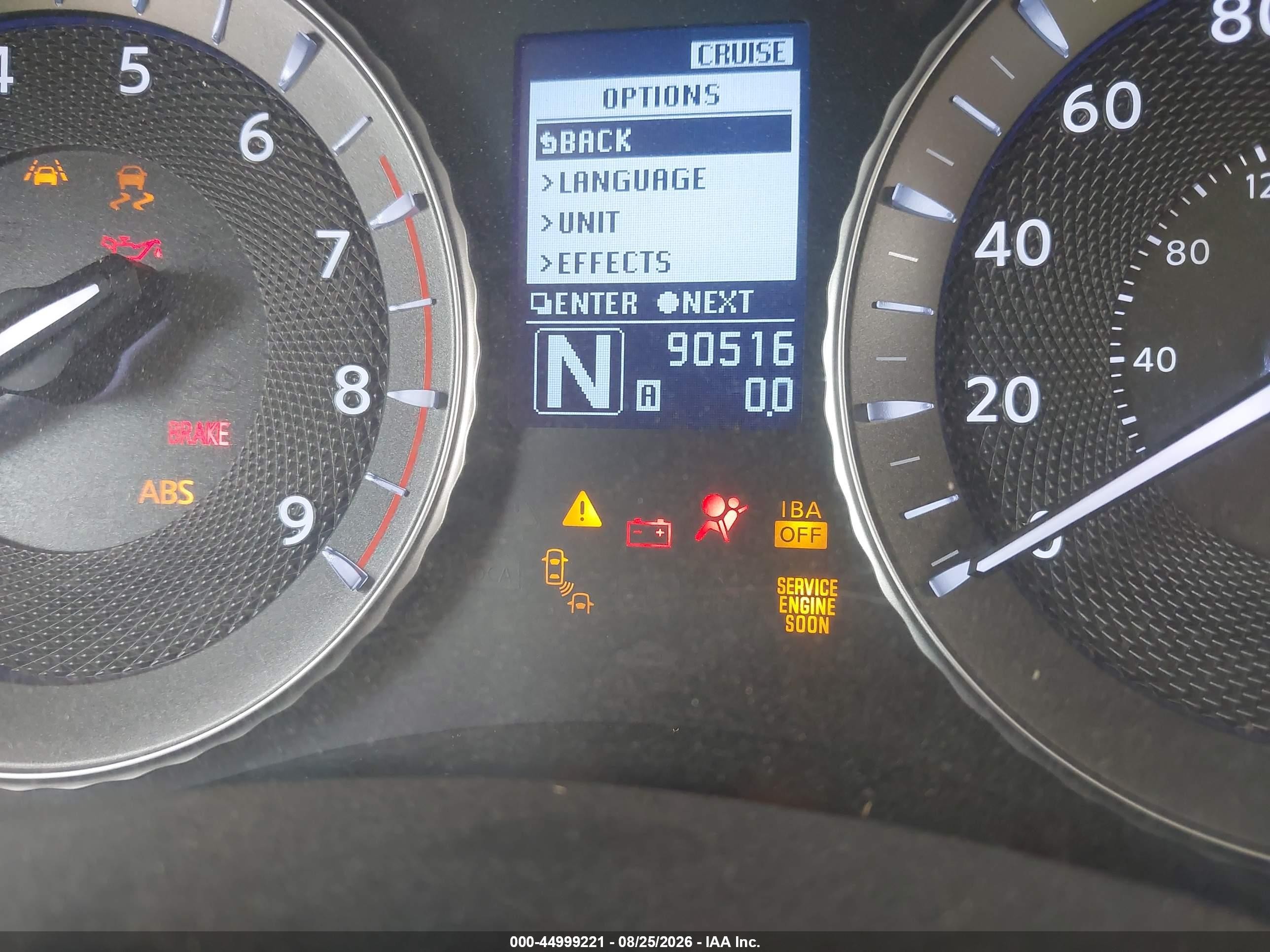 2011 Infiniti M56   White vin: JN1AY1AP4BM520358