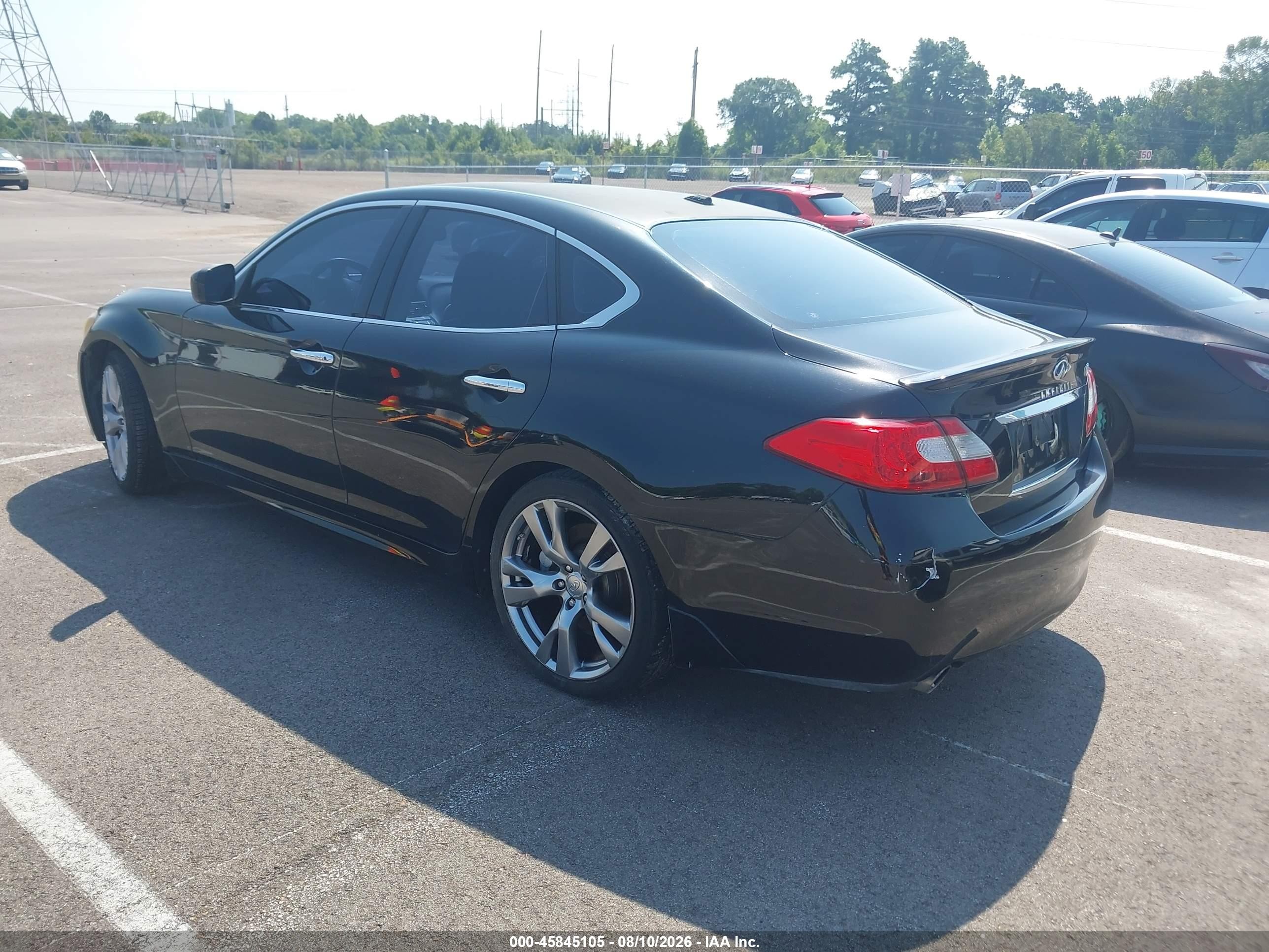 2011 Infiniti M56 Black vin: JN1AY1AP5BM520059