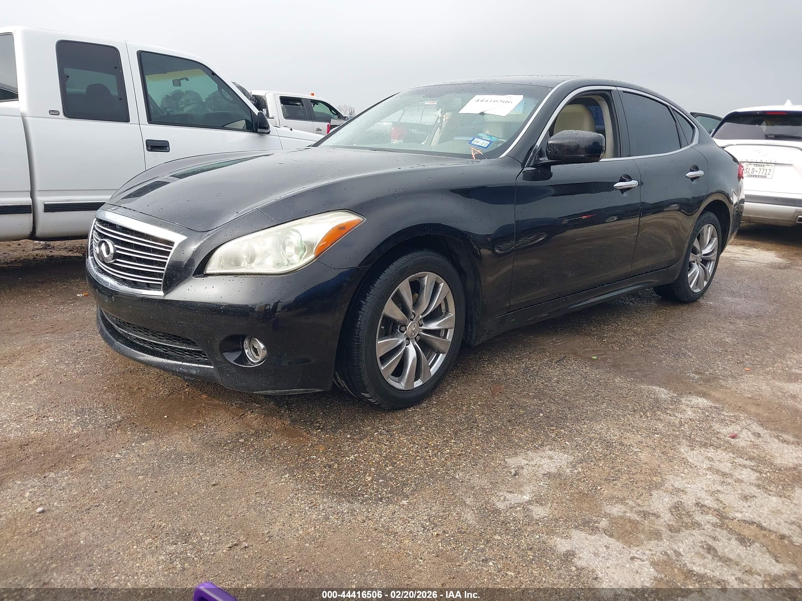 2012 Infiniti M56   Black vin: JN1AY1AP8CM530215