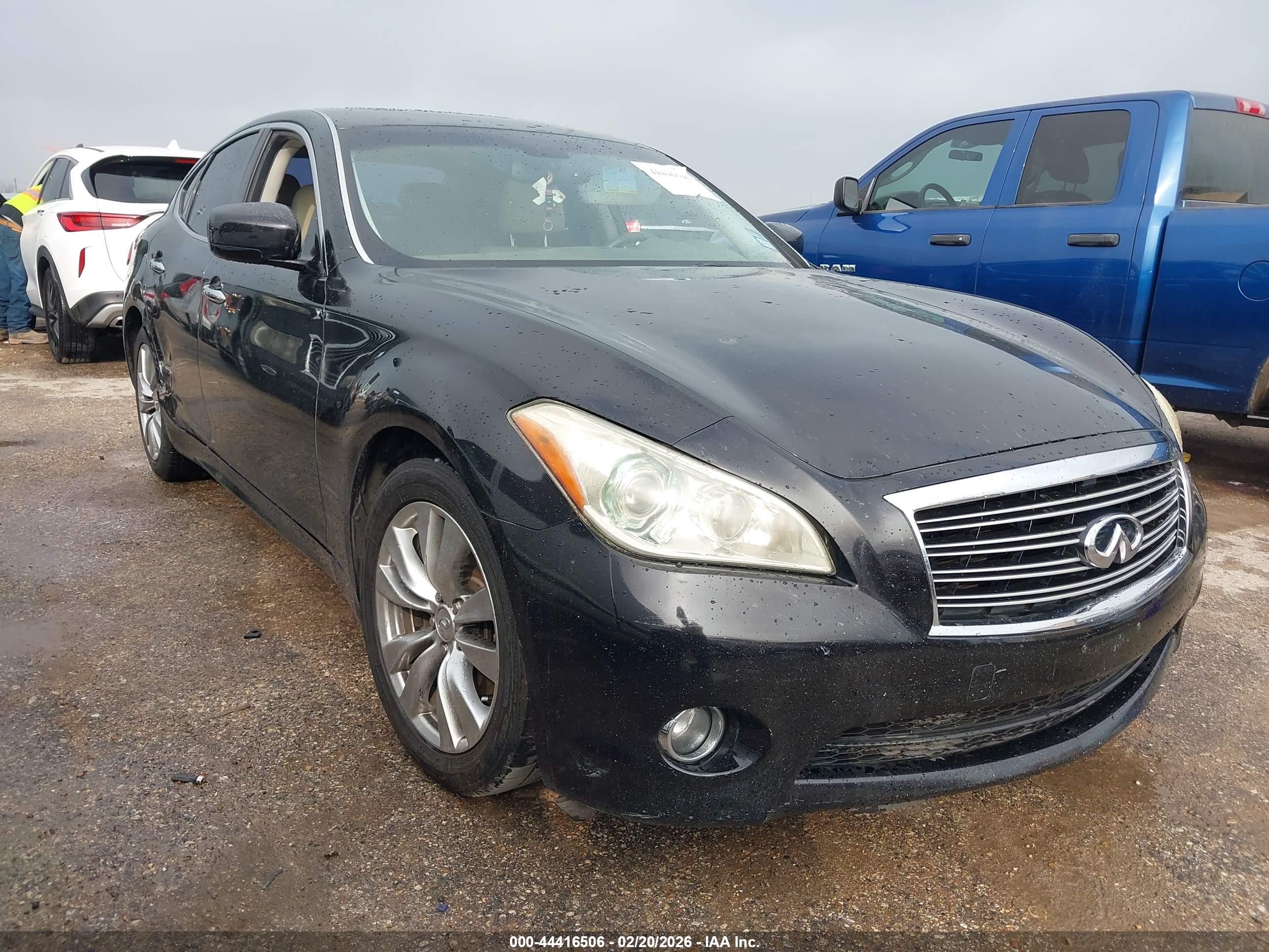 2012 Infiniti M56   Black vin: JN1AY1AP8CM530215