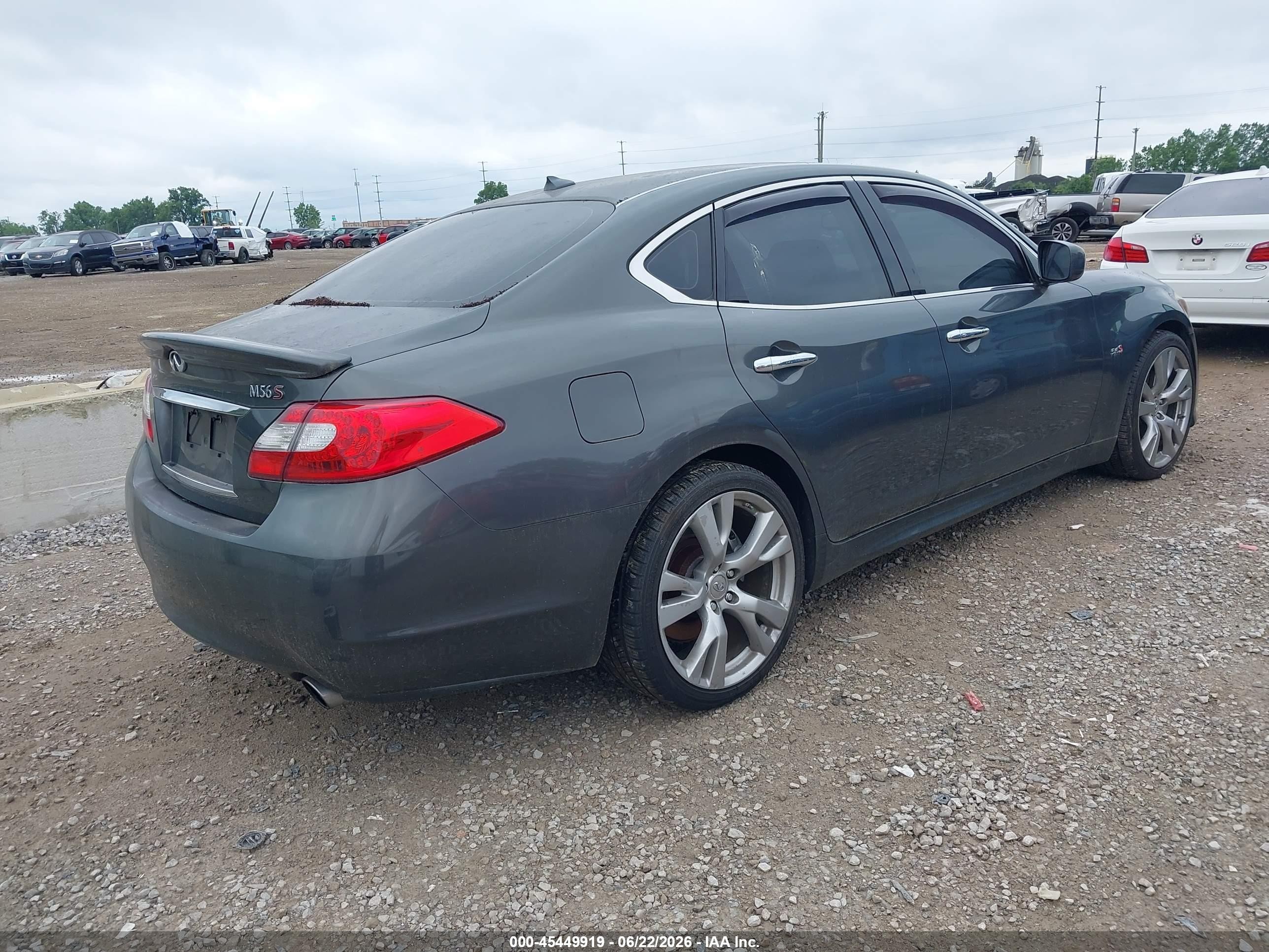 2011 Infiniti M56   Gray vin: JN1AY1APXBM520347