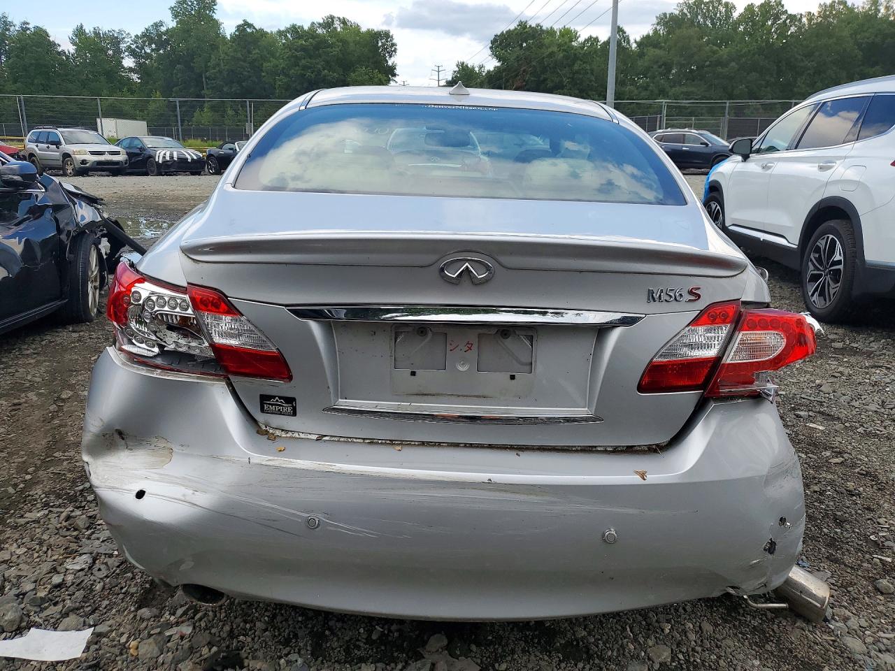 2013 Infiniti M56 Base Silver vin: JN1AY1APXDM540178