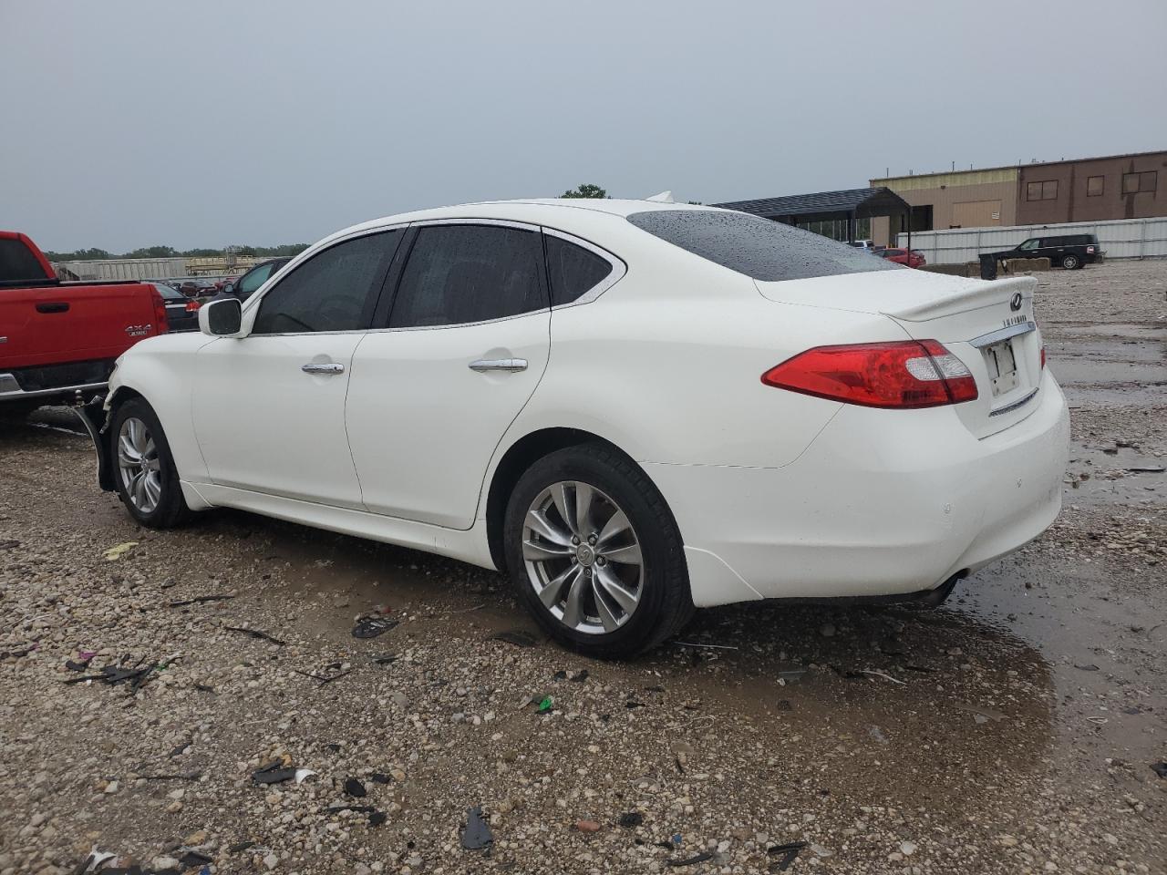 2013 Infiniti M56 X   White vin: JN1AY1AR0DM590105