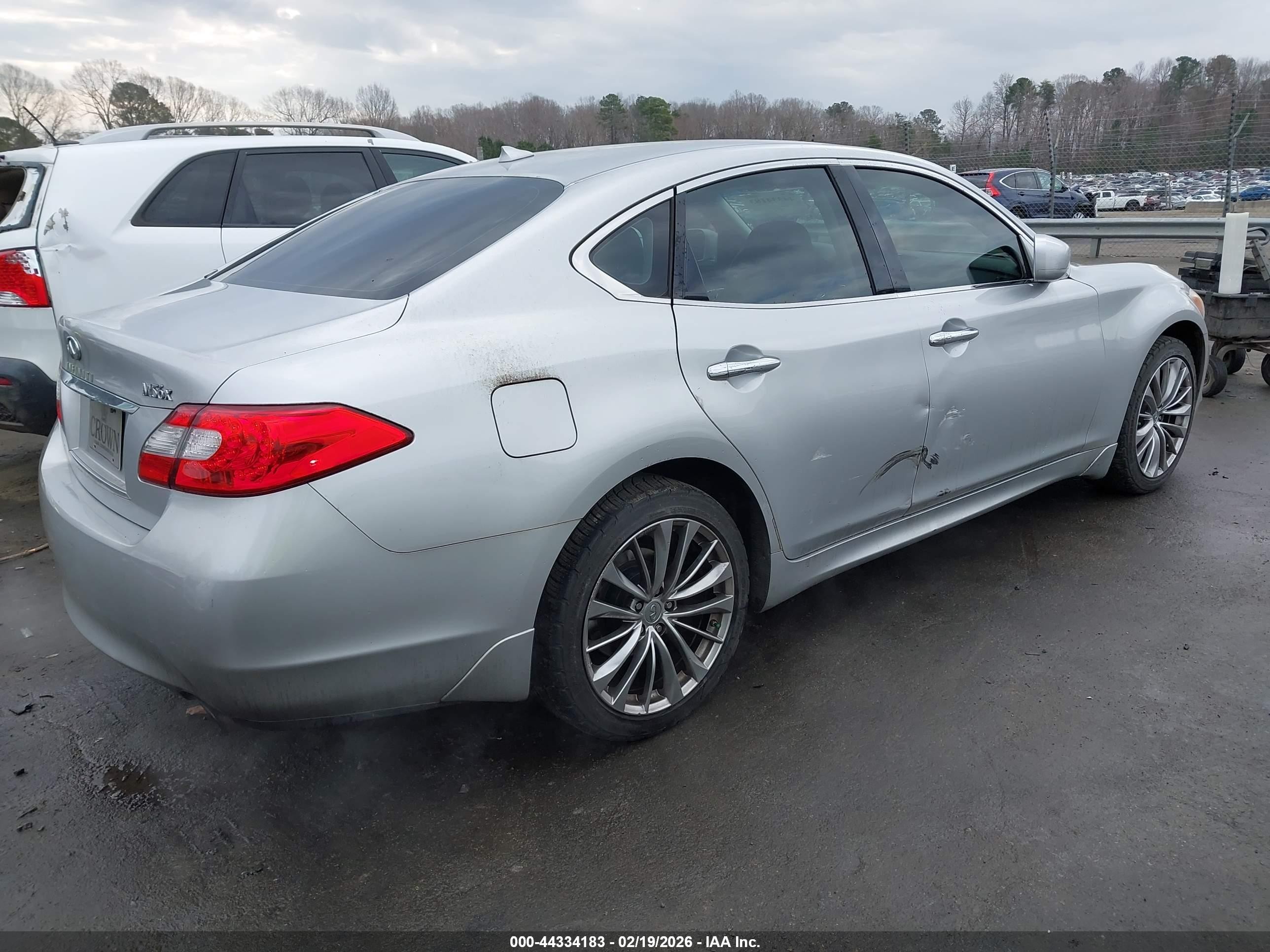 2012 Infiniti M56x   Silver vin: JN1AY1AR2CM580349