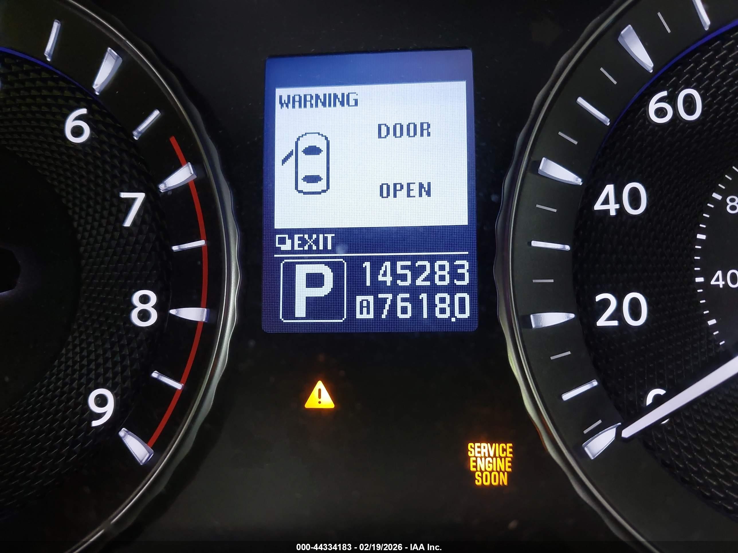 2012 Infiniti M56x   Silver vin: JN1AY1AR2CM580349