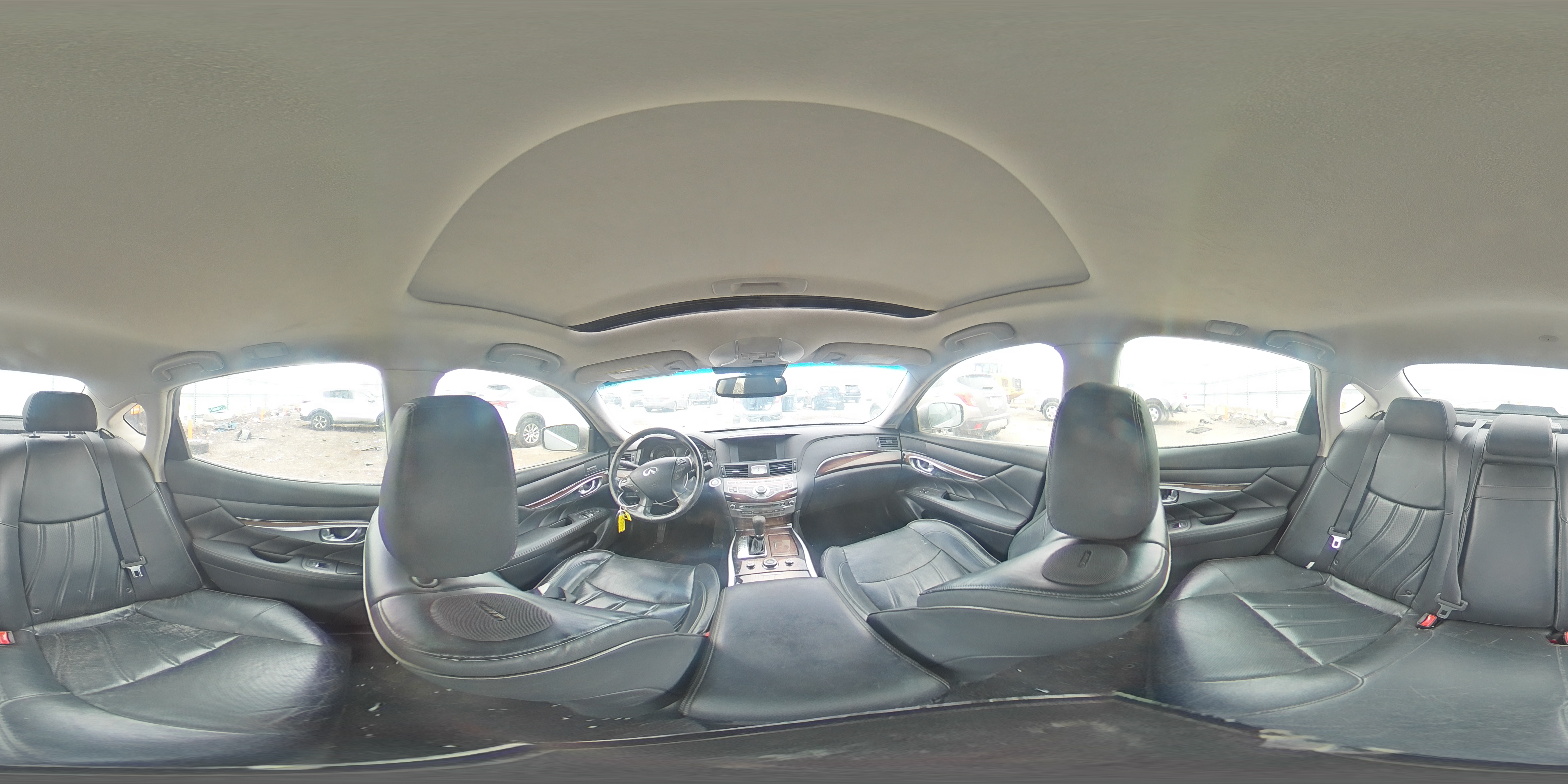2012 Infiniti M56 X Silver vin: JN1AY1AR4CM580353