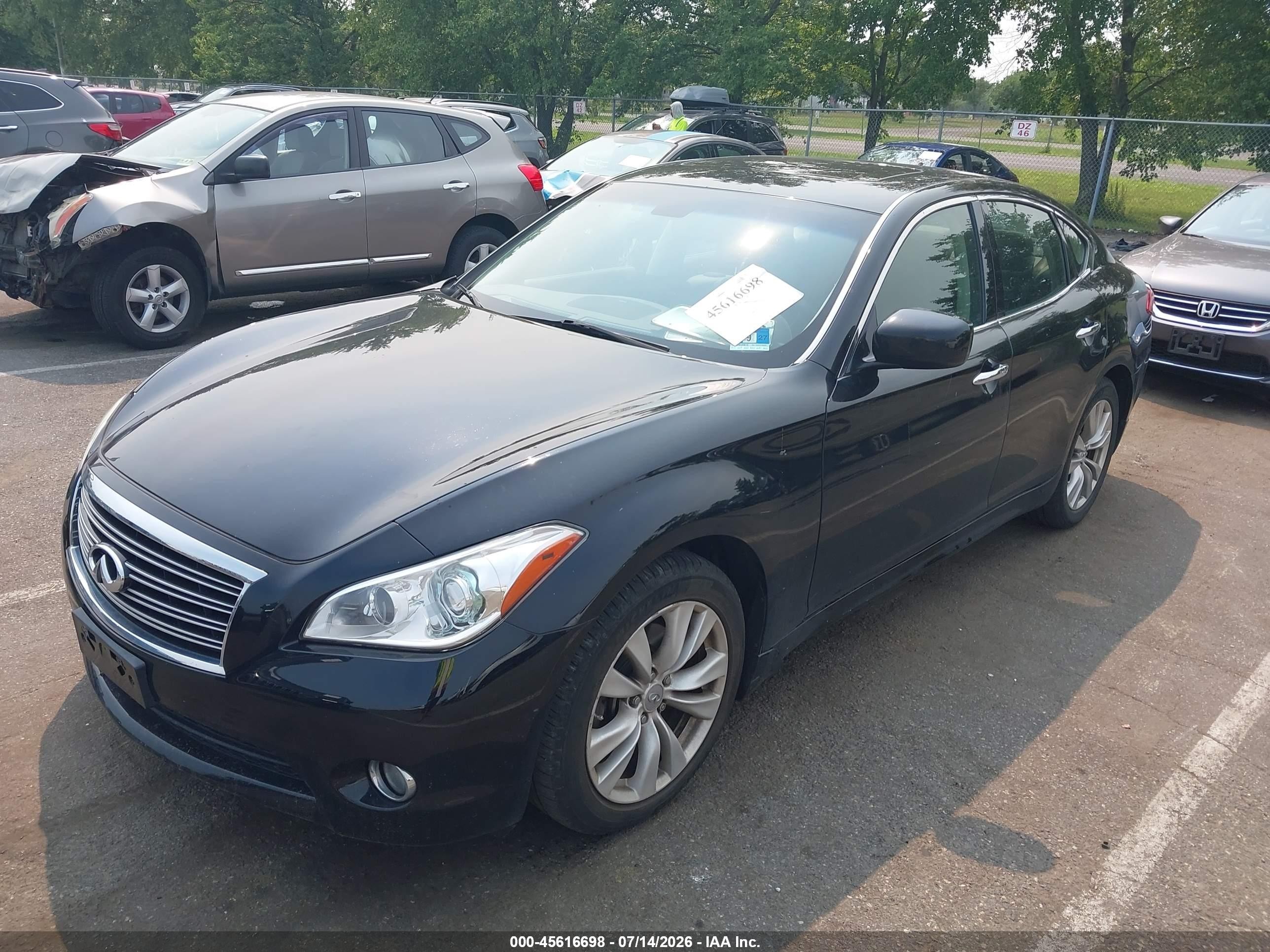 2012 Infiniti M56x   Black vin: JN1AY1AR5CM580202
