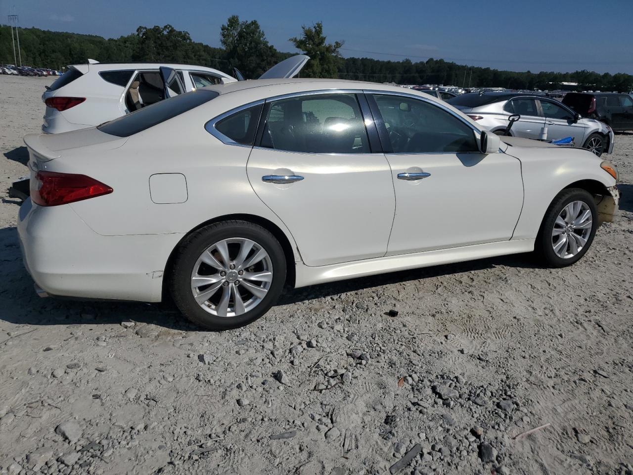 2011 Infiniti M56 X Белый vin: JN1AY1AR7BM570639