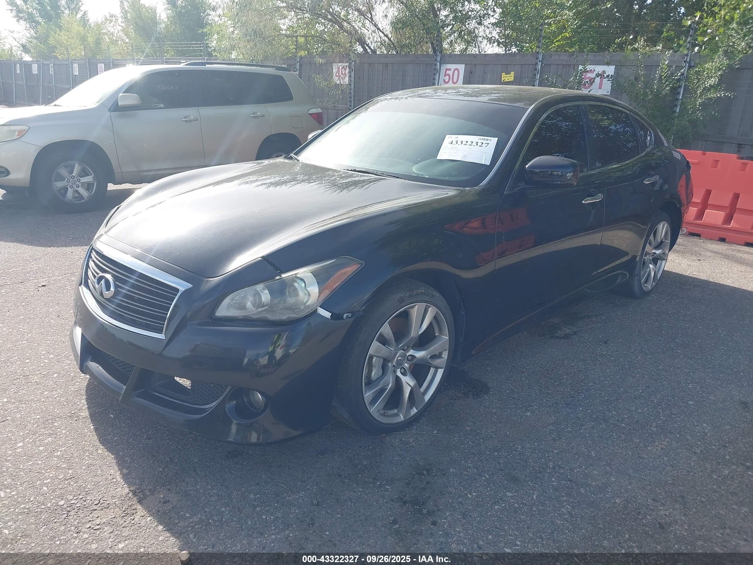 2013 Infiniti M56x   Black vin: JN1AY1ARXDM590113