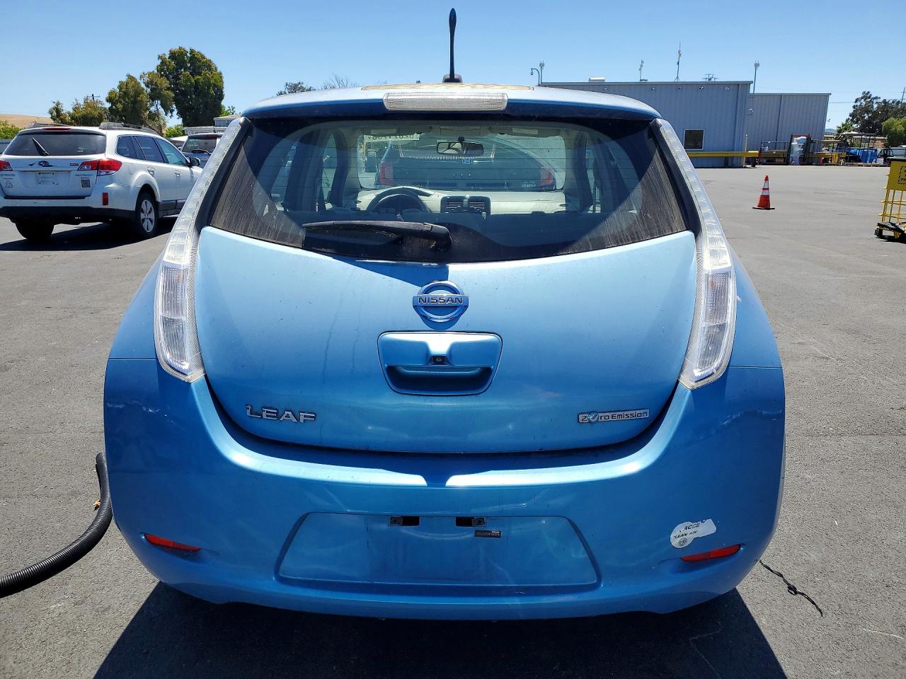 2011 Nissan Leaf Sv Blue vin: JN1AZ0CP2BT002016