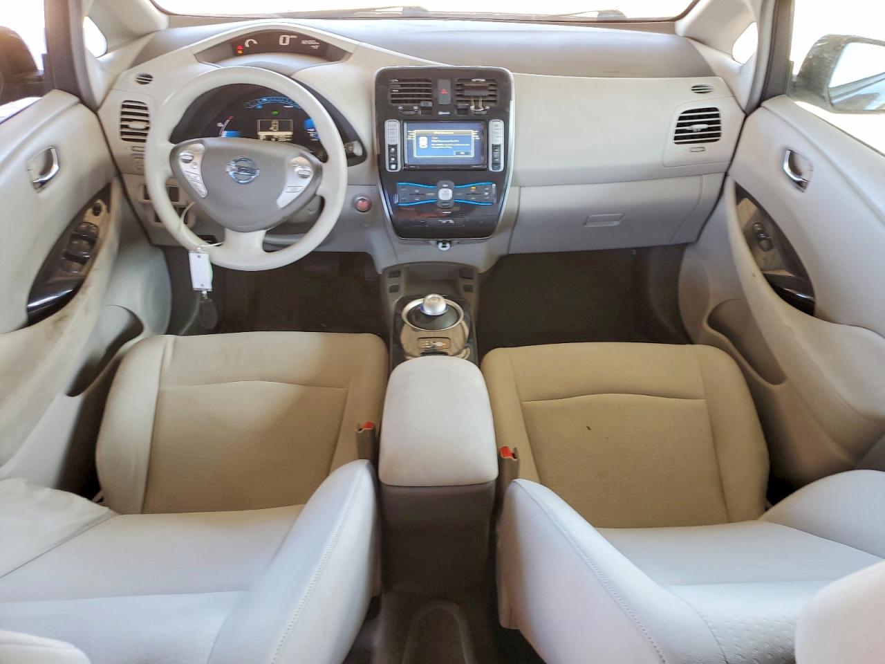 2011 Nissan Leaf Sv Черный vin: JN1AZ0CP2BT005143