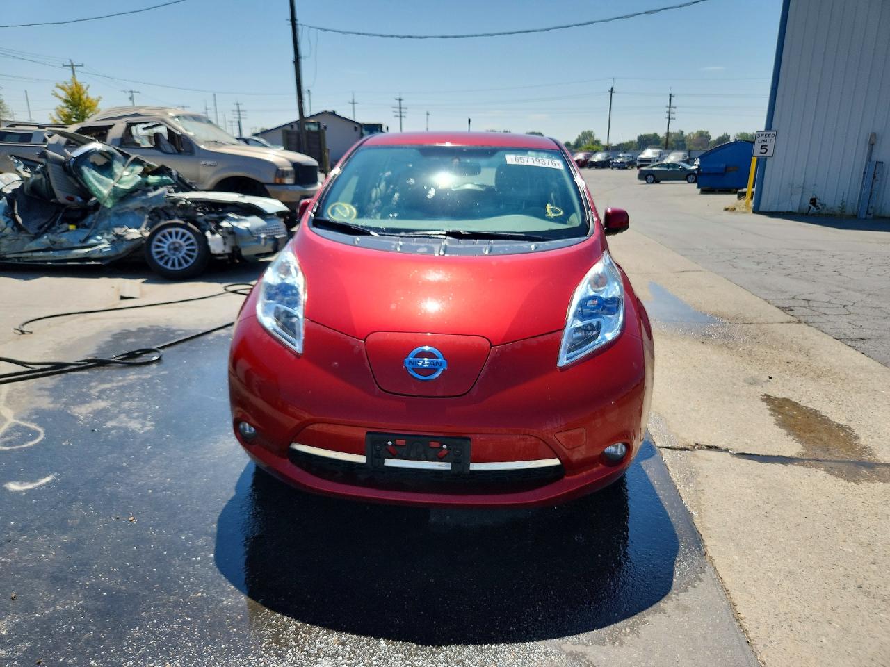 2011 Nissan Leaf Sv Red vin: JN1AZ0CP4BT002535