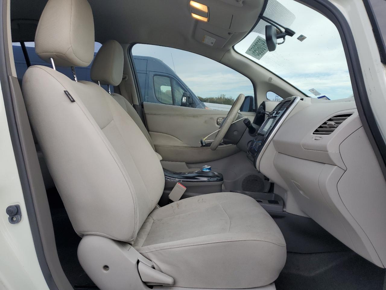 2011 Nissan Leaf Sv Белый vin: JN1AZ0CP4BT009517