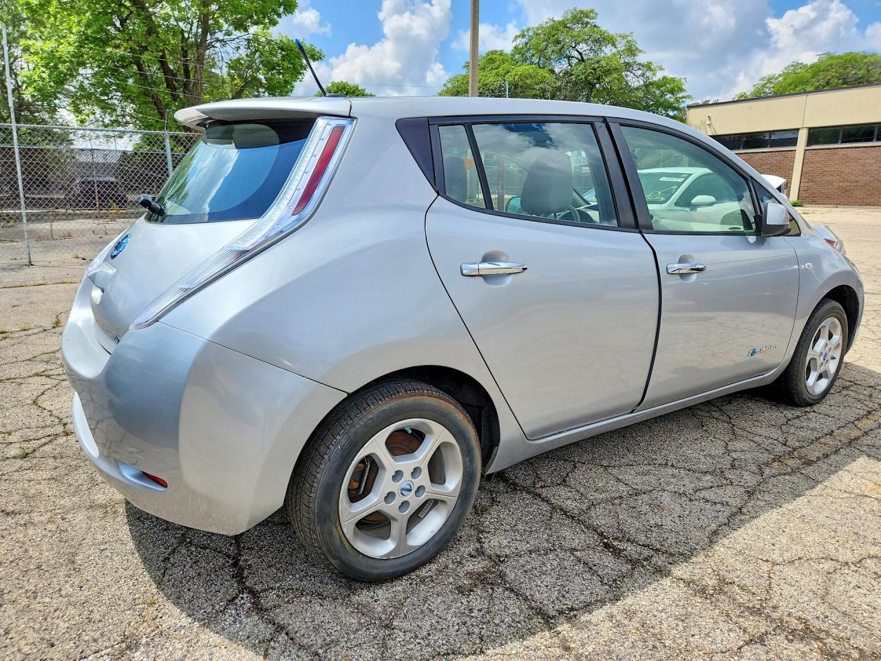 2012 Nissan Leaf Sv Silver vin: JN1AZ0CP6CT020729