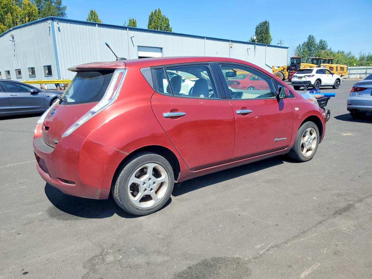 2011 Nissan Leaf Sv Red vin: JN1AZ0CPXBT002328