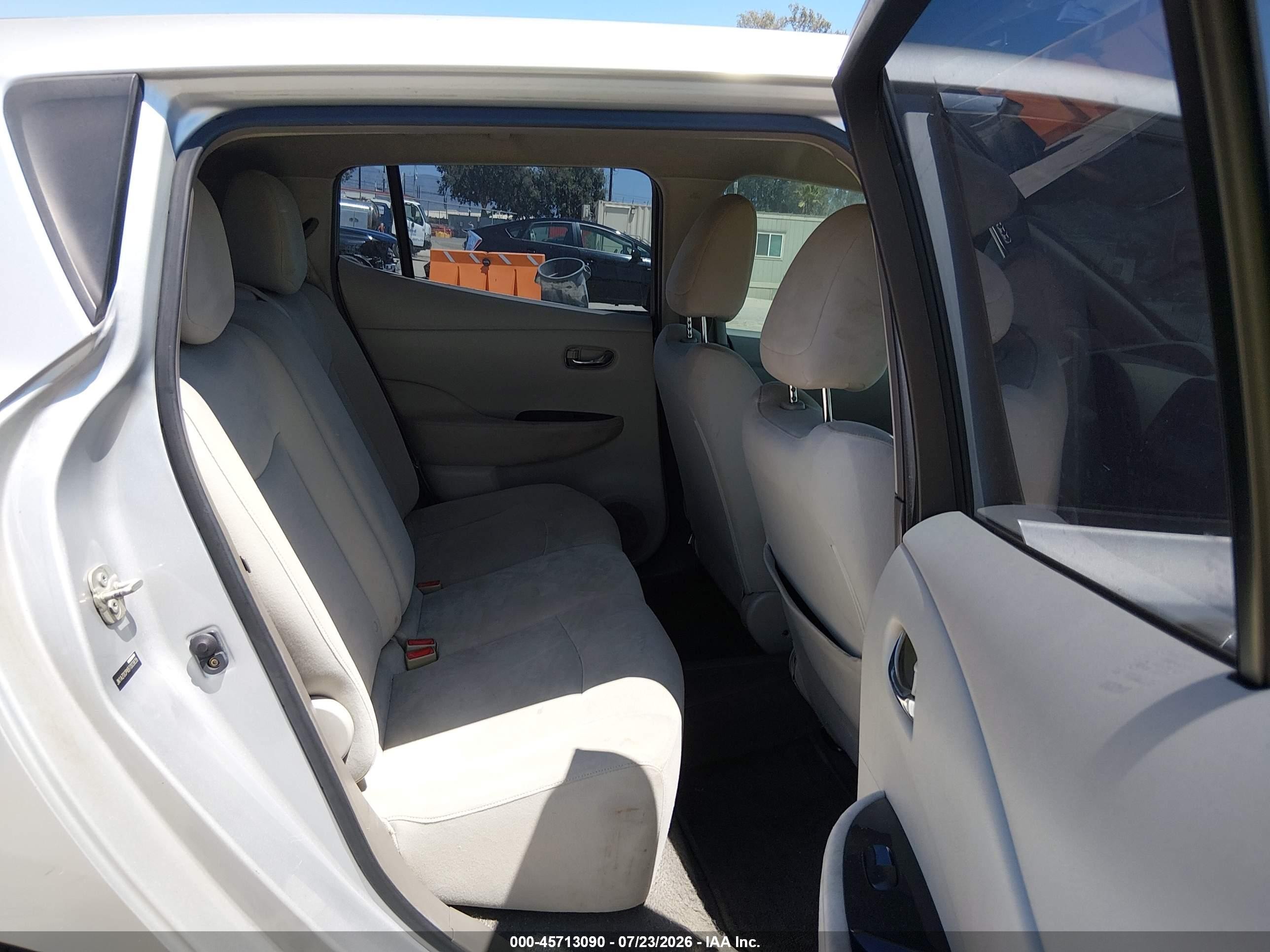 2011 Nissan Leaf Sl Silver vin: JN1AZ0CPXBT003835