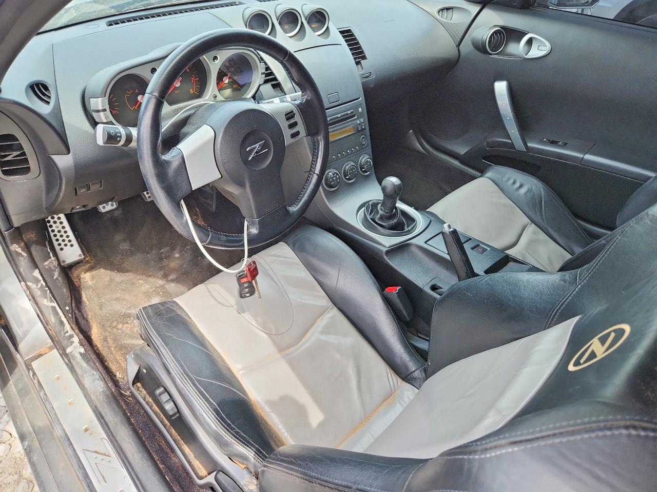 2003 Nissan 350z Coupe Silver vin: JN1AZ34D63T107147