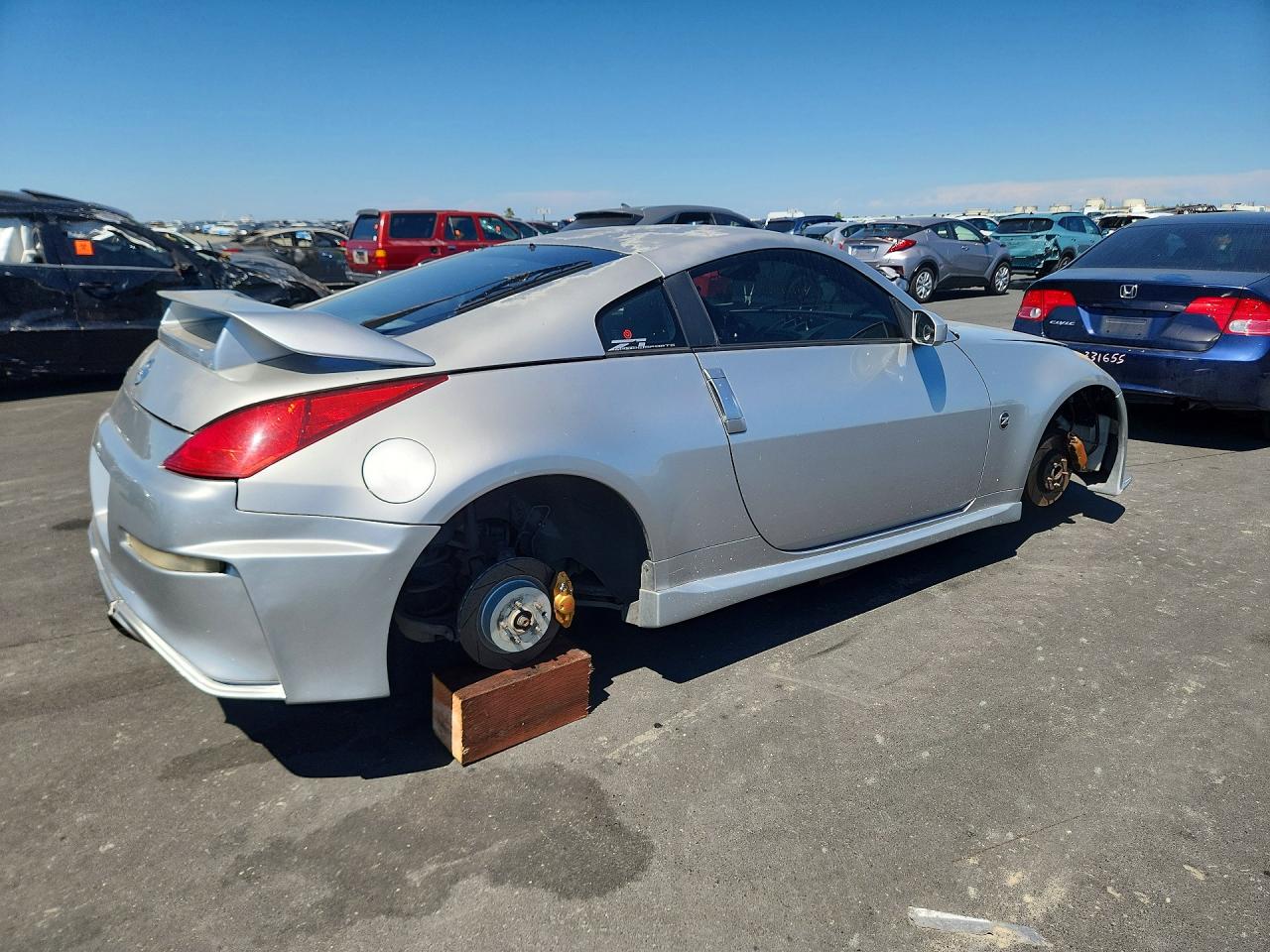 2003 Nissan 350z Coupe Silver vin: JN1AZ34D83T111541