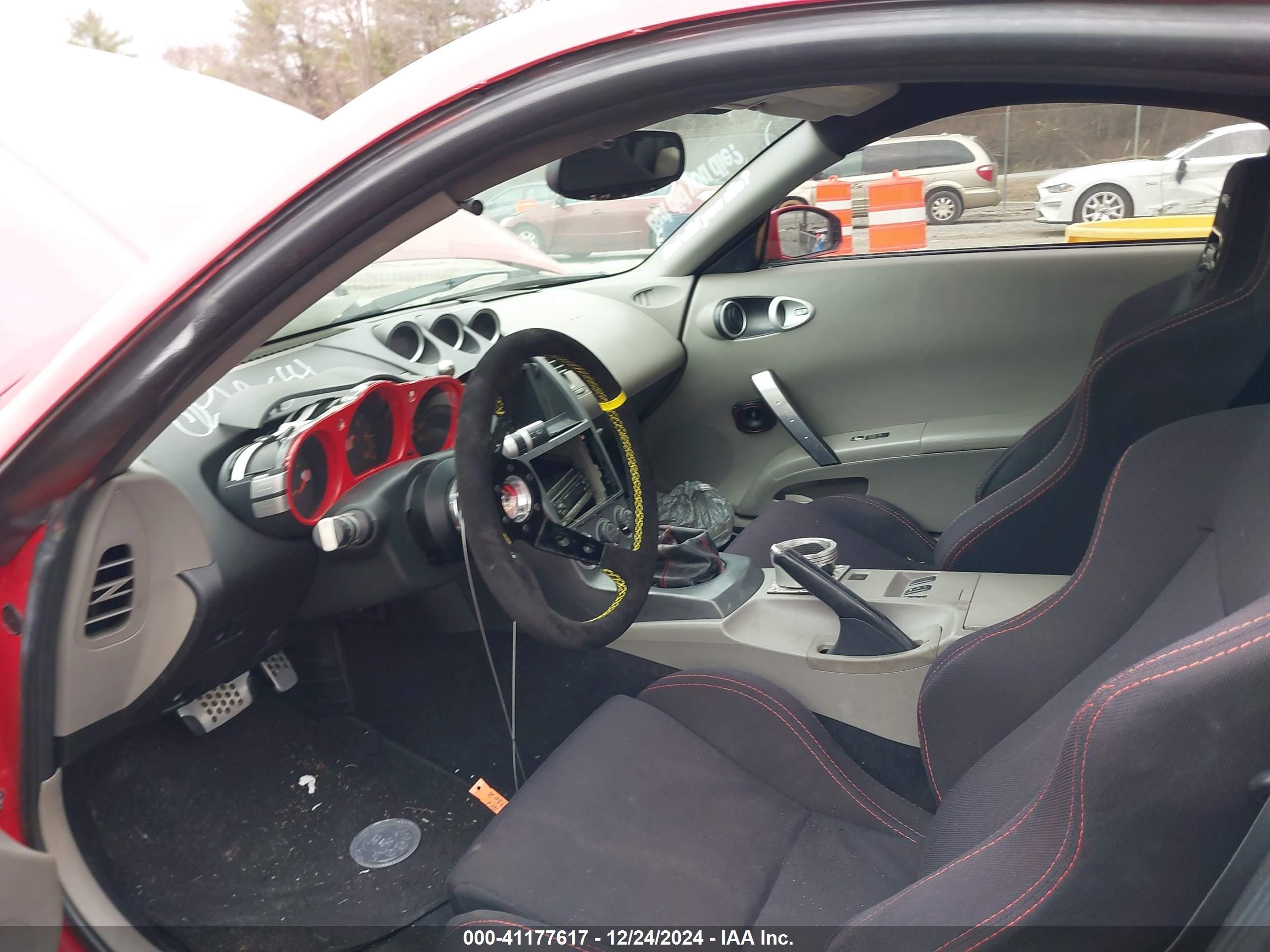 2003 Nissan 350z Touring Red vin: JN1AZ34D83T118411