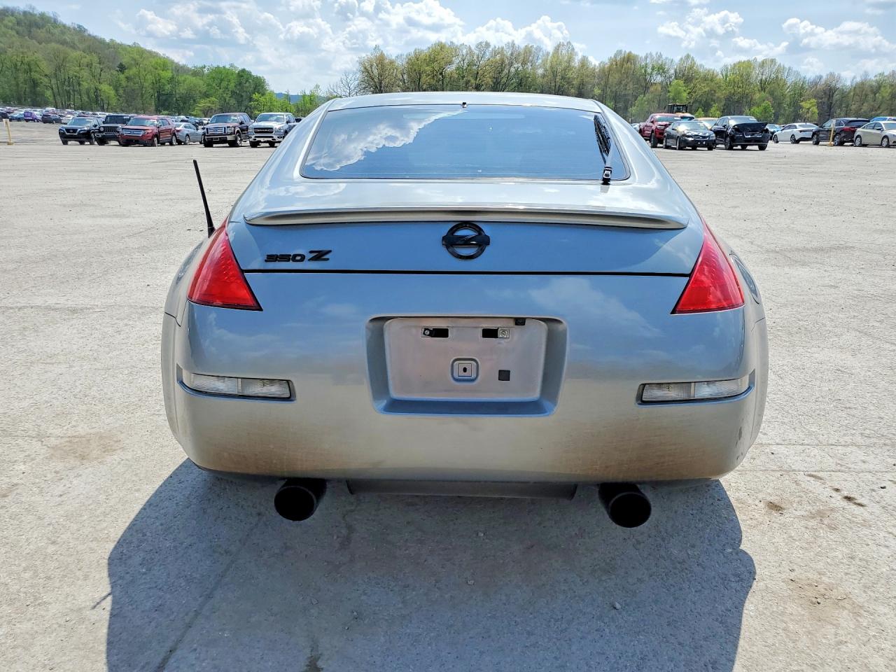 2005 Nissan 350z Coupe Gray vin: JN1AZ34D85M609641