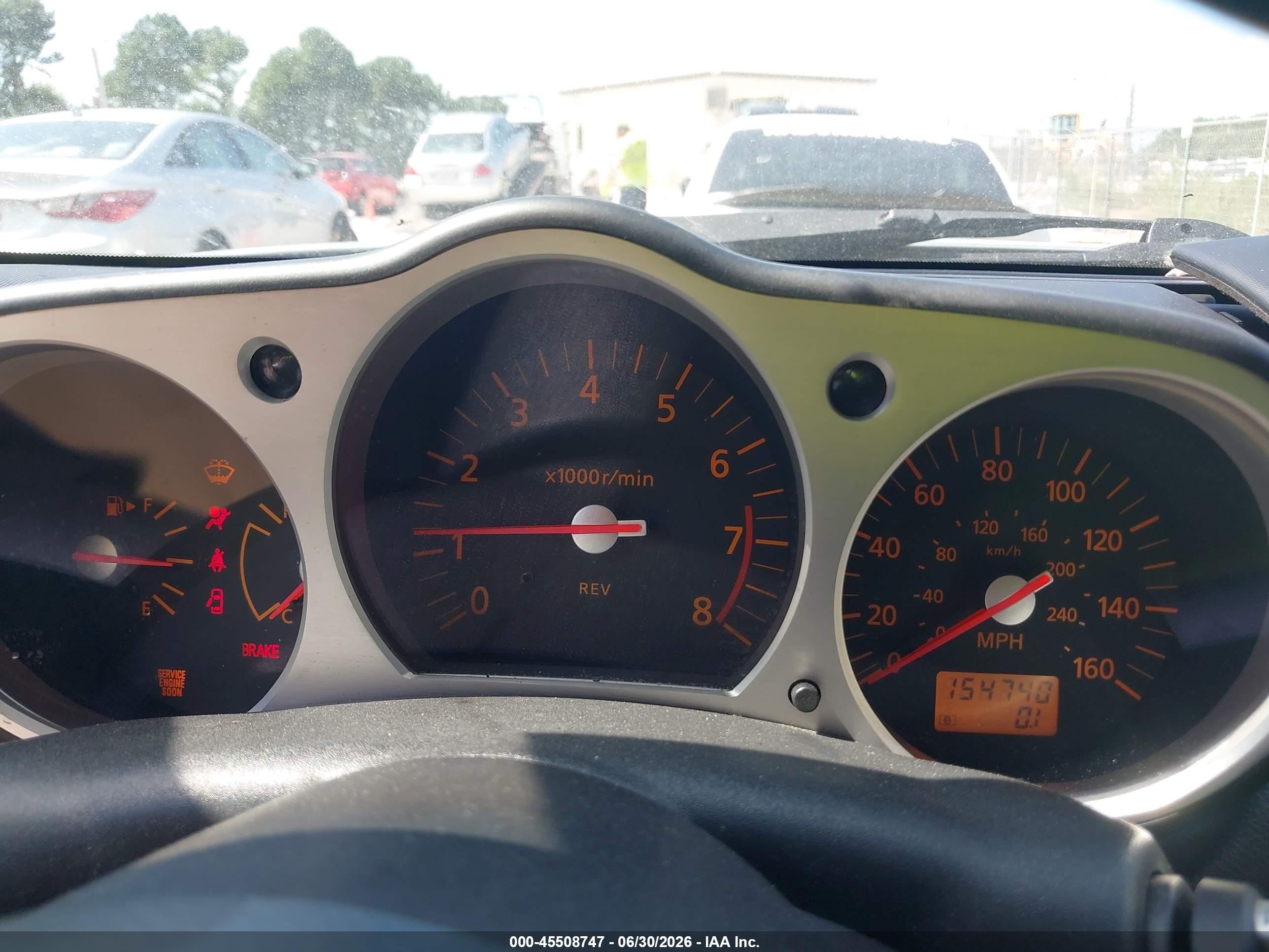 2004 Nissan 350z   Silver vin: JN1AZ34DX4T161360
