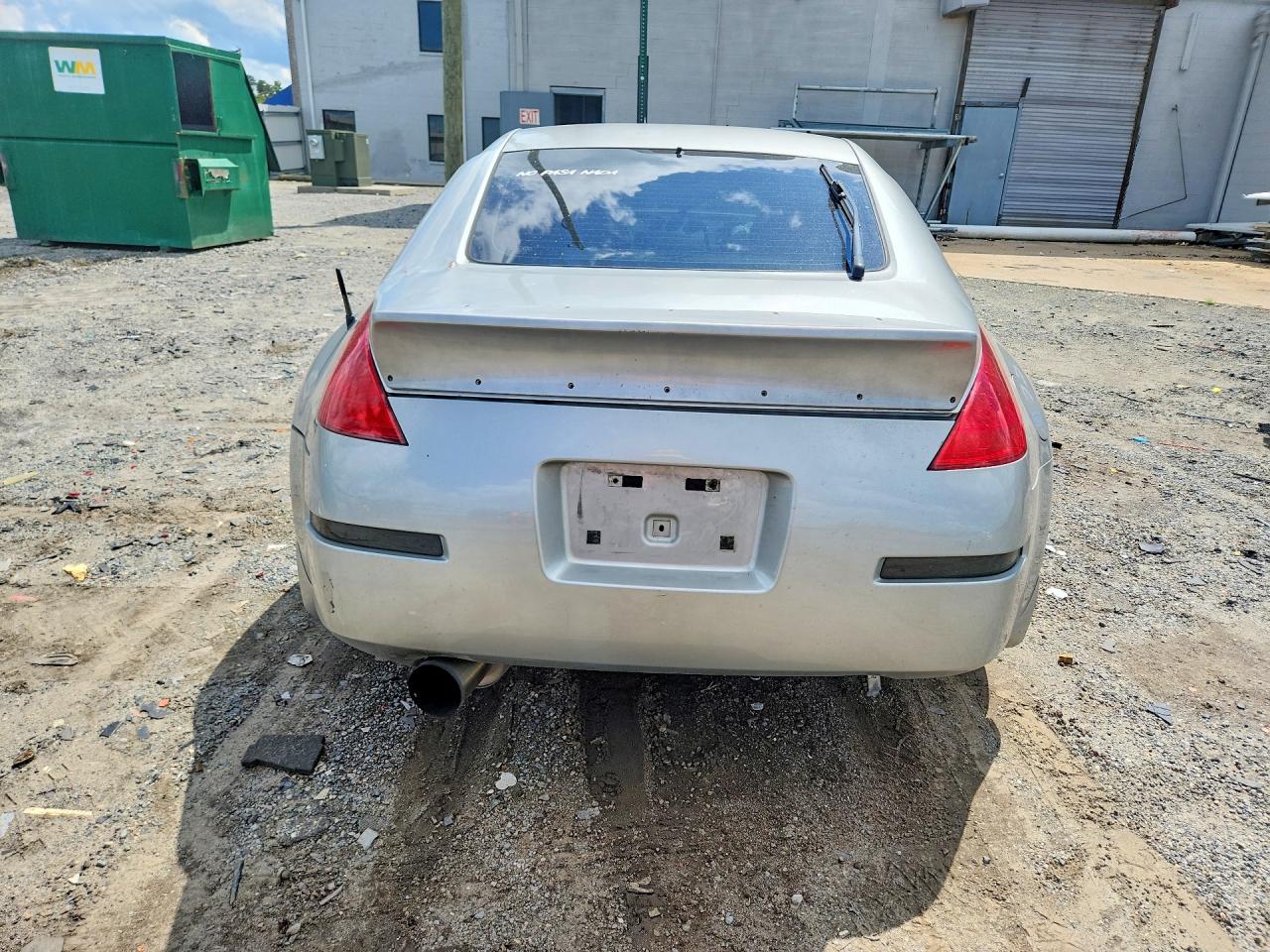 2005 Nissan 350z Base Silver vin: JN1AZ34DX5M607499