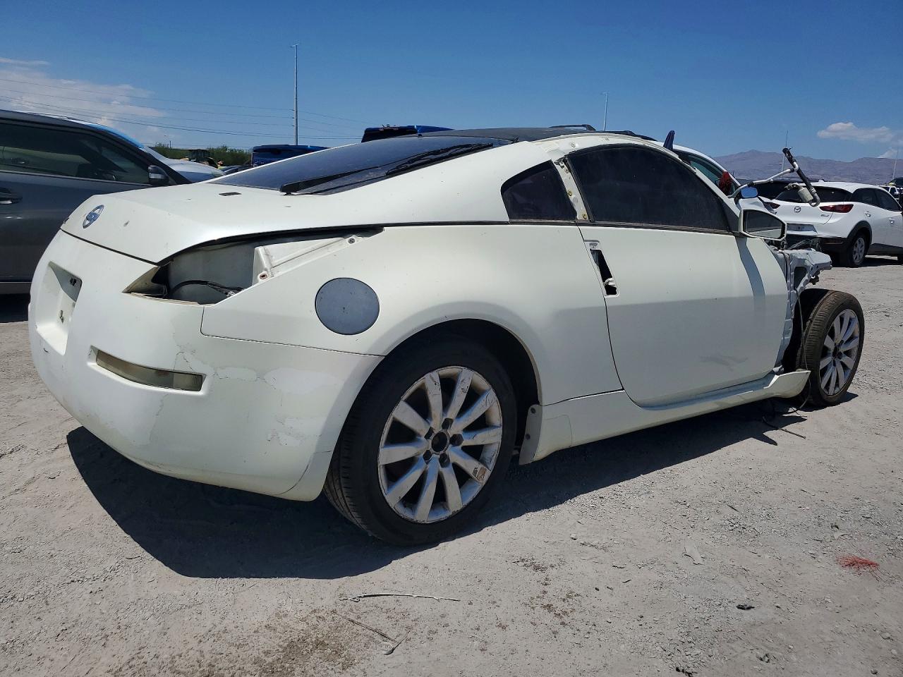 2005 Nissan 350z Base White vin: JN1AZ34E15M652551