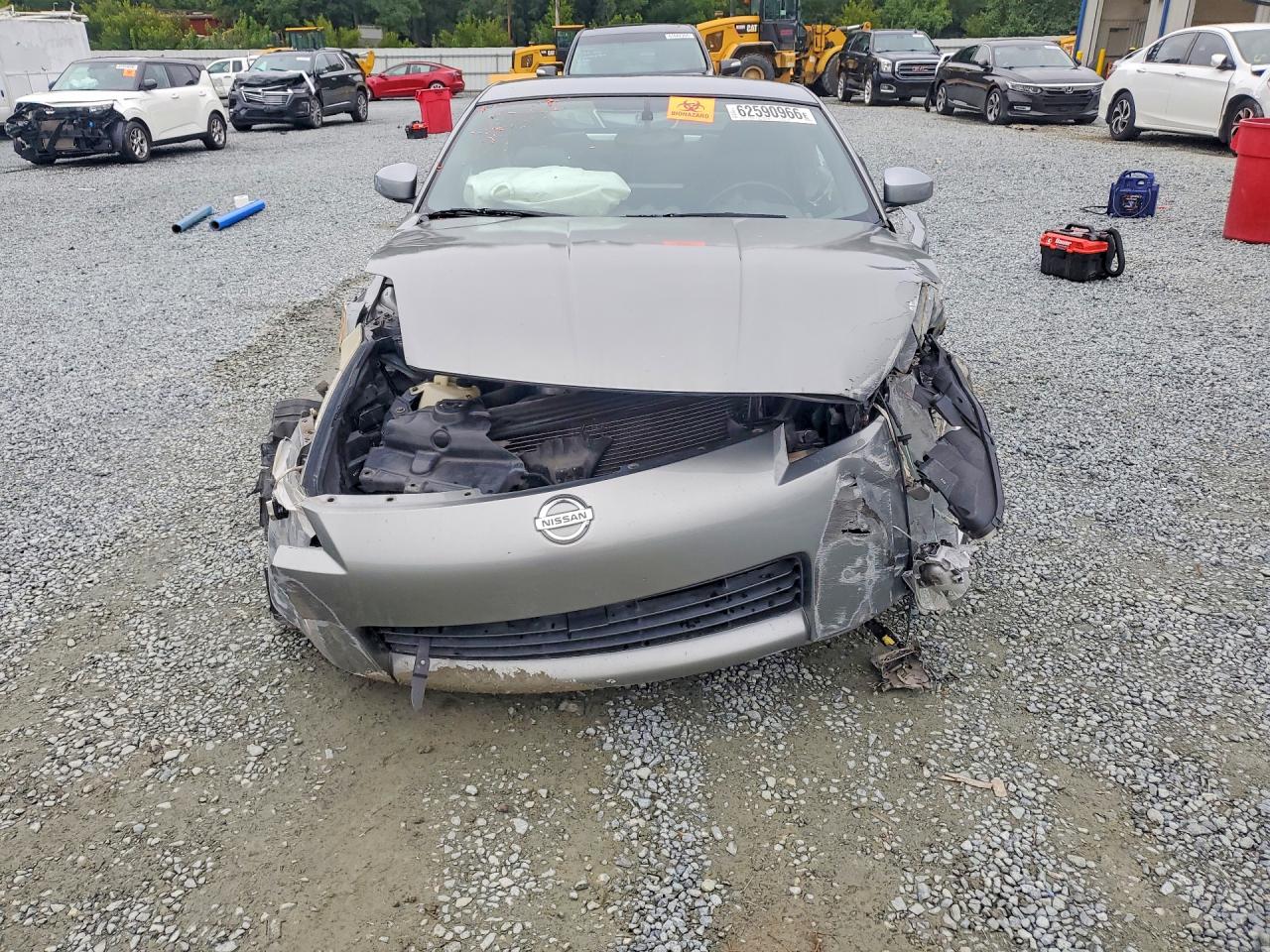 2004 Nissan 350z Base Gray vin: JN1AZ34E34T060296