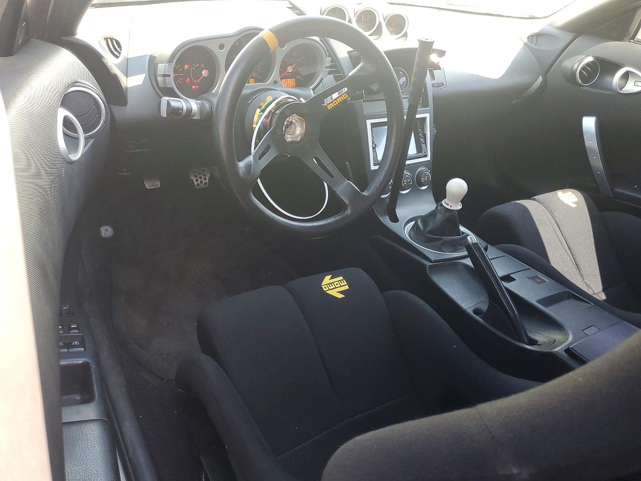 2004 Nissan 350z Base White vin: JN1AZ34E44M155427