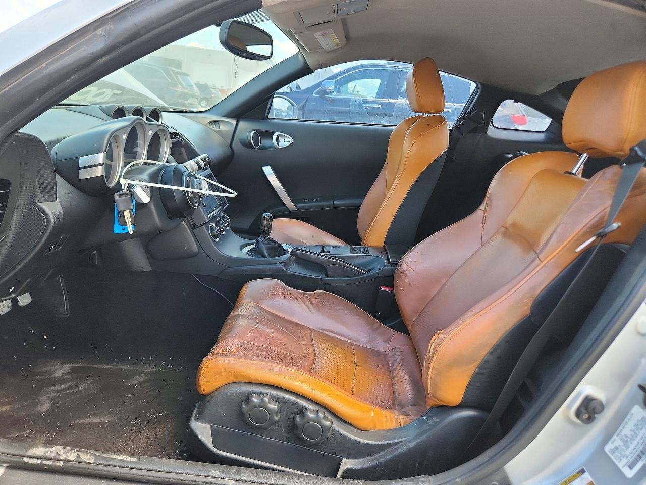 2004 Nissan 350z Coupe Silver vin: JN1AZ34E54T061840