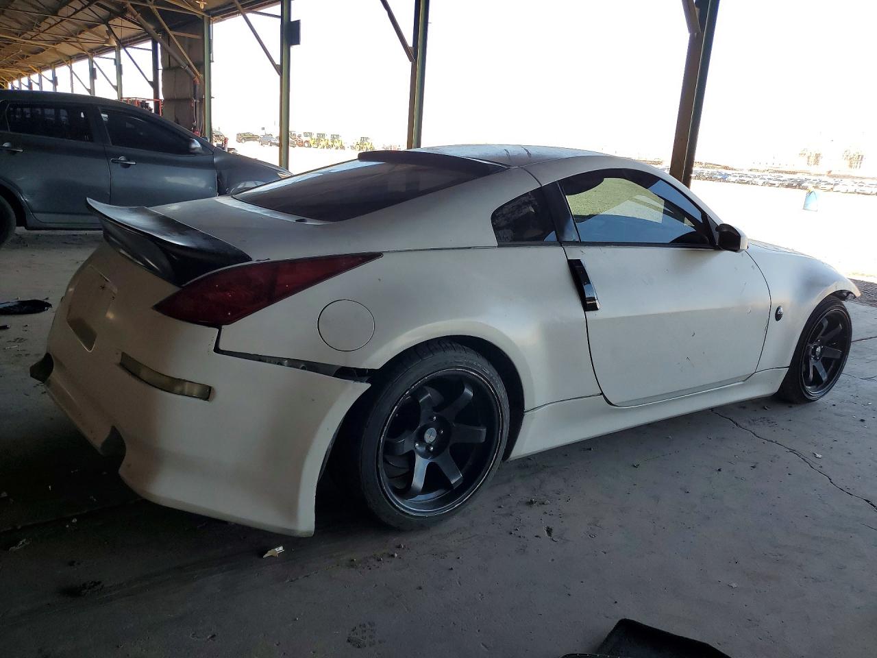 2003 Nissan 350z Coupe Белый vin: JN1AZ34E63T021524