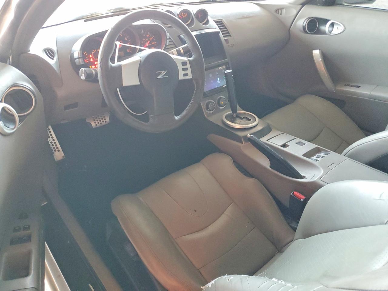 2003 Nissan 350z Coupe Белый vin: JN1AZ34E63T021524