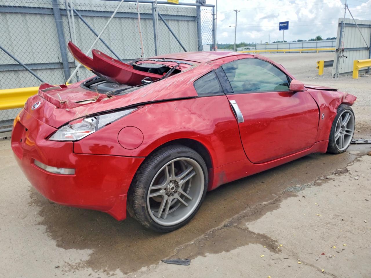 2003 Nissan 350z Coupe Red vin: JN1AZ34E83T015109