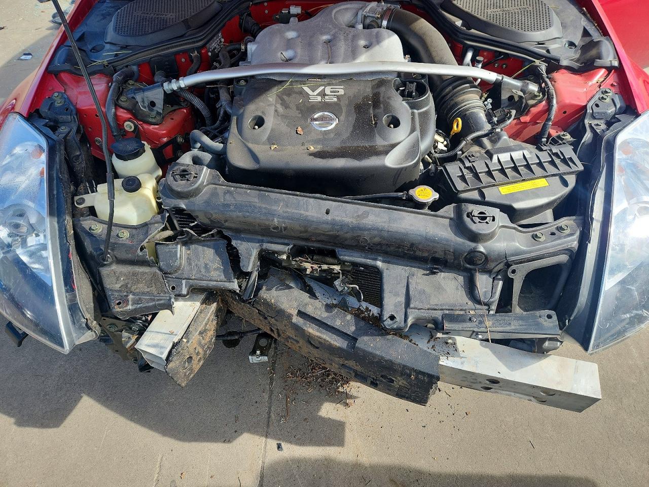 2005 Nissan 350z Base Red vin: JN1AZ34E95M654869
