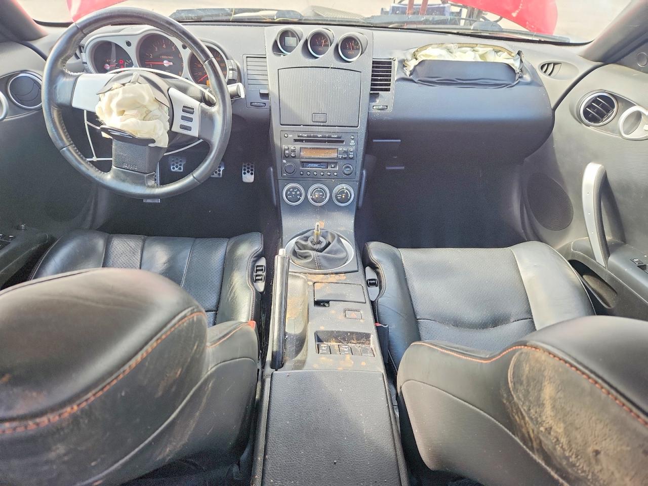 2005 Nissan 350z Base Red vin: JN1AZ34E95M654869