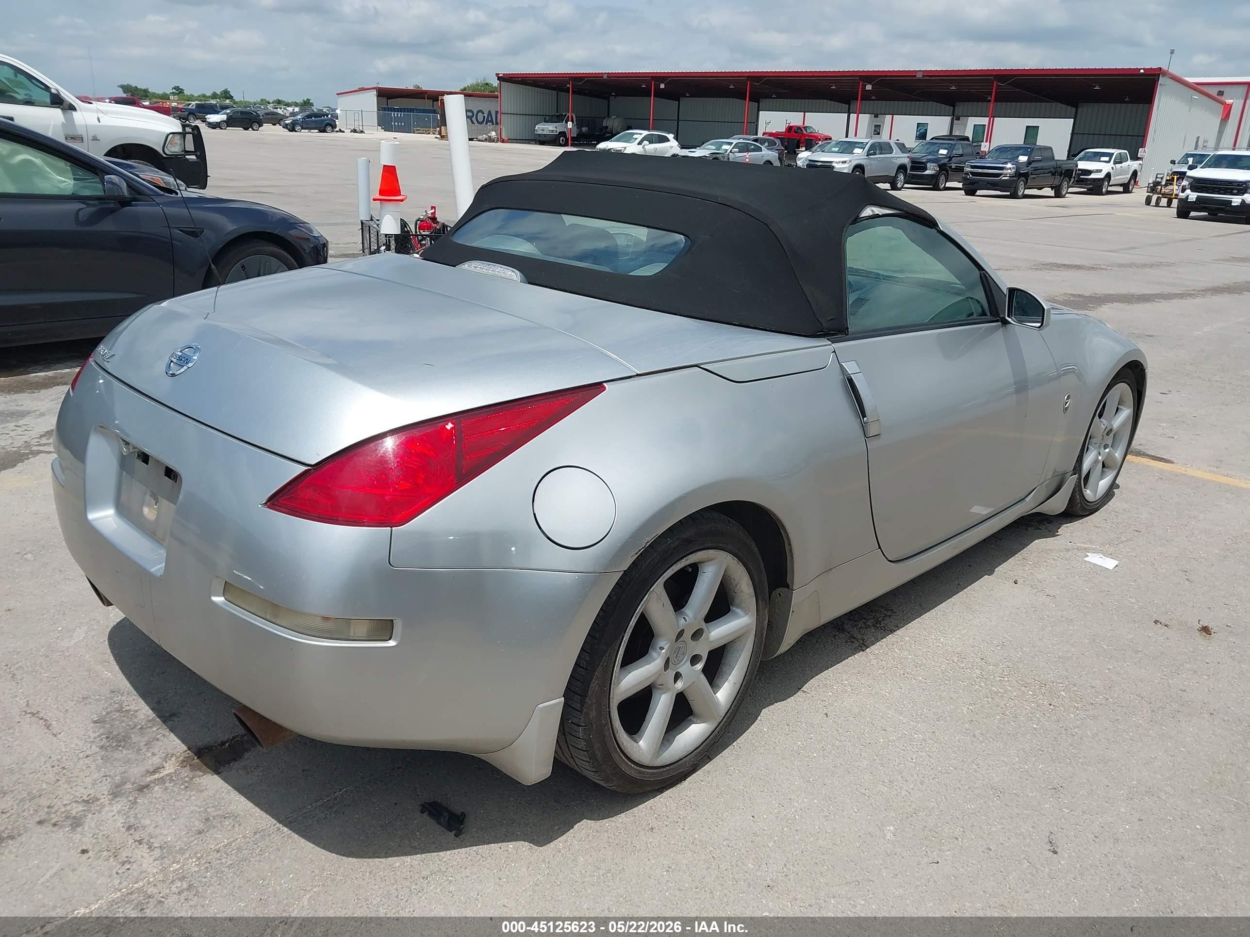 2004 Nissan 350z Touring Silver vin: JN1AZ36A64T015122