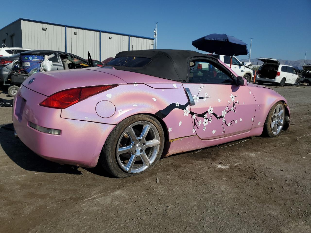 2005 Nissan 350z Roadster   Pink vin: JN1AZ36A95M751998