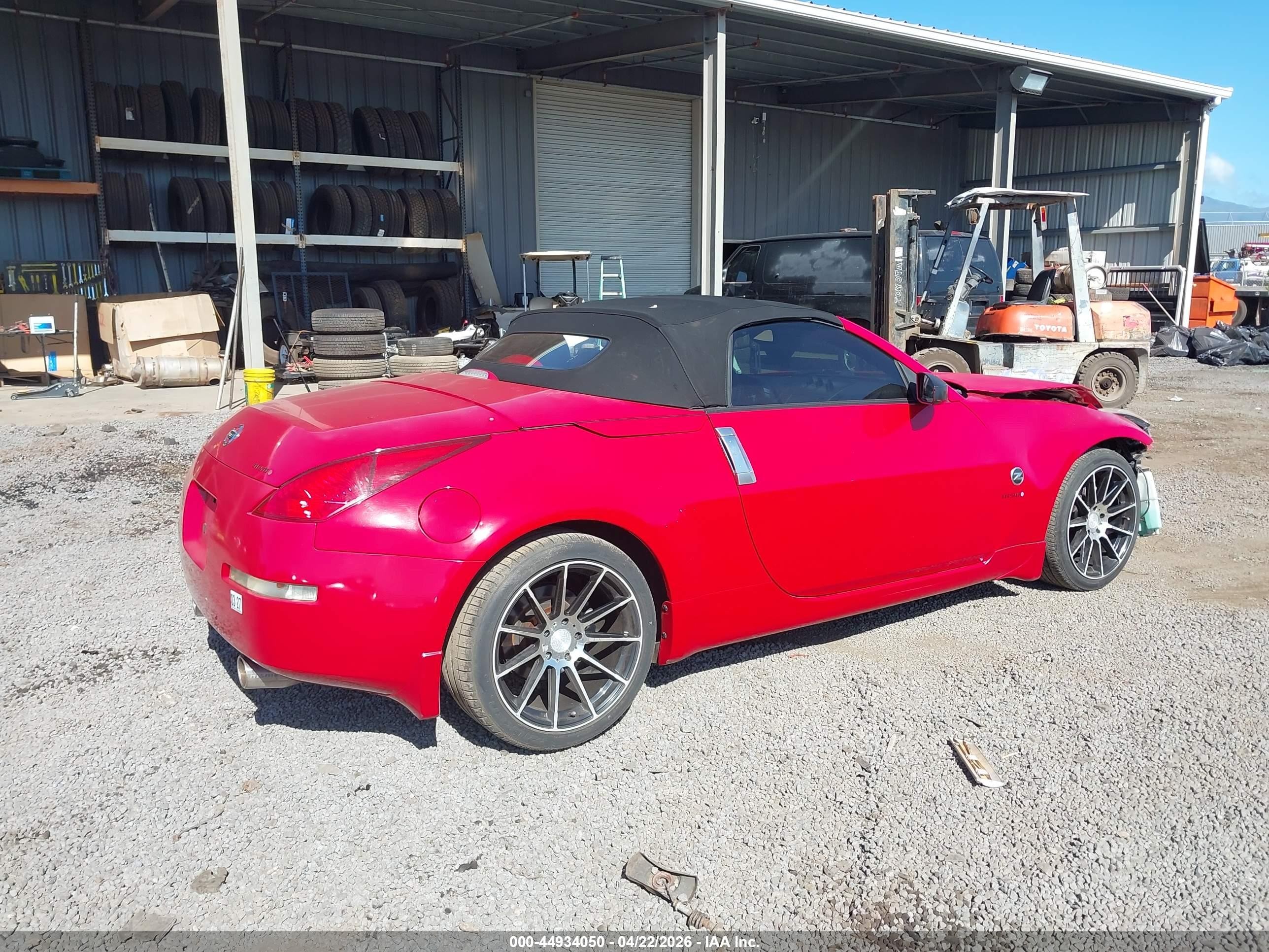 2004 Nissan 350z Touring Red vin: JN1AZ36AX4T005242