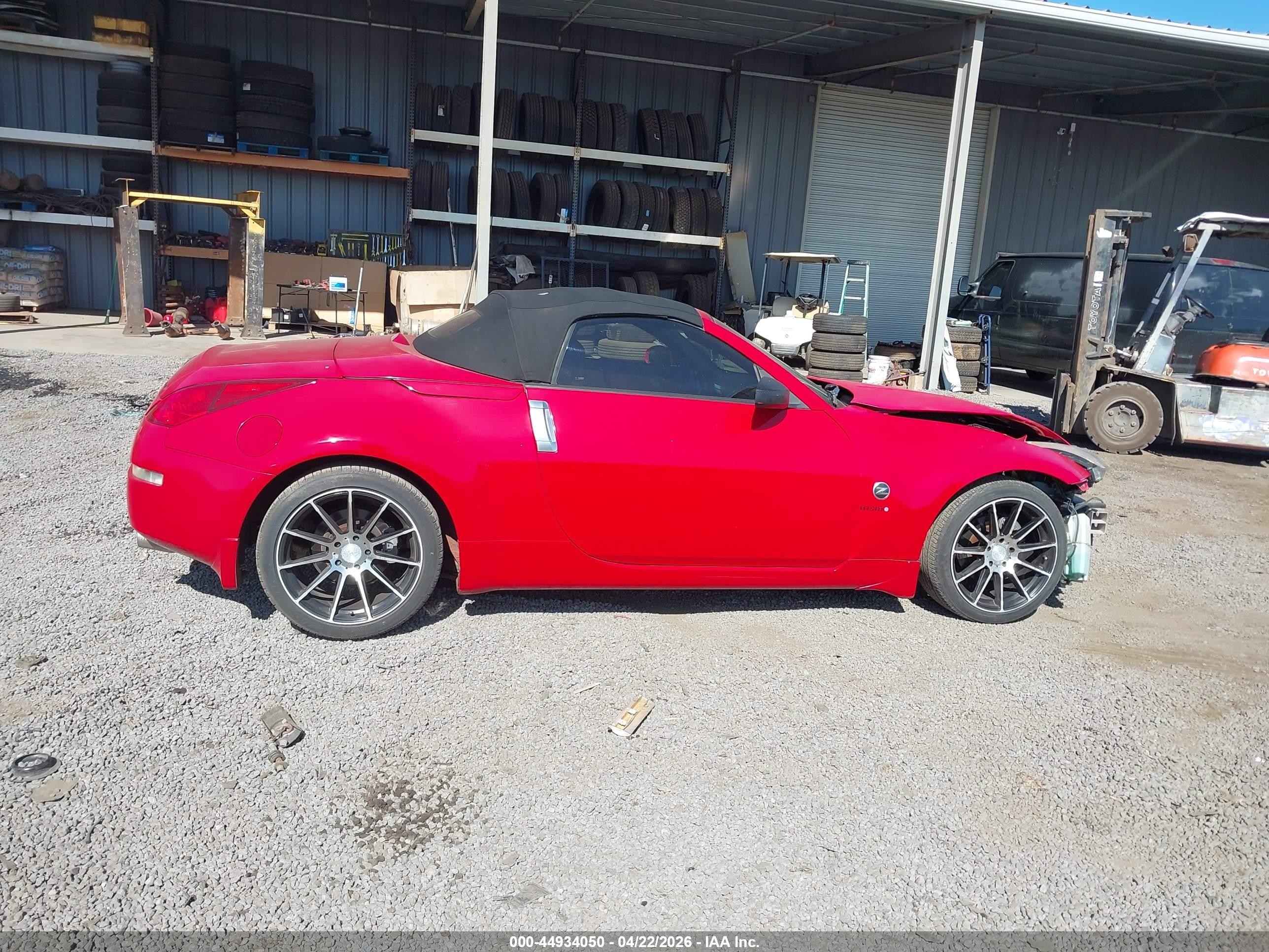 2004 Nissan 350z Touring Red vin: JN1AZ36AX4T005242